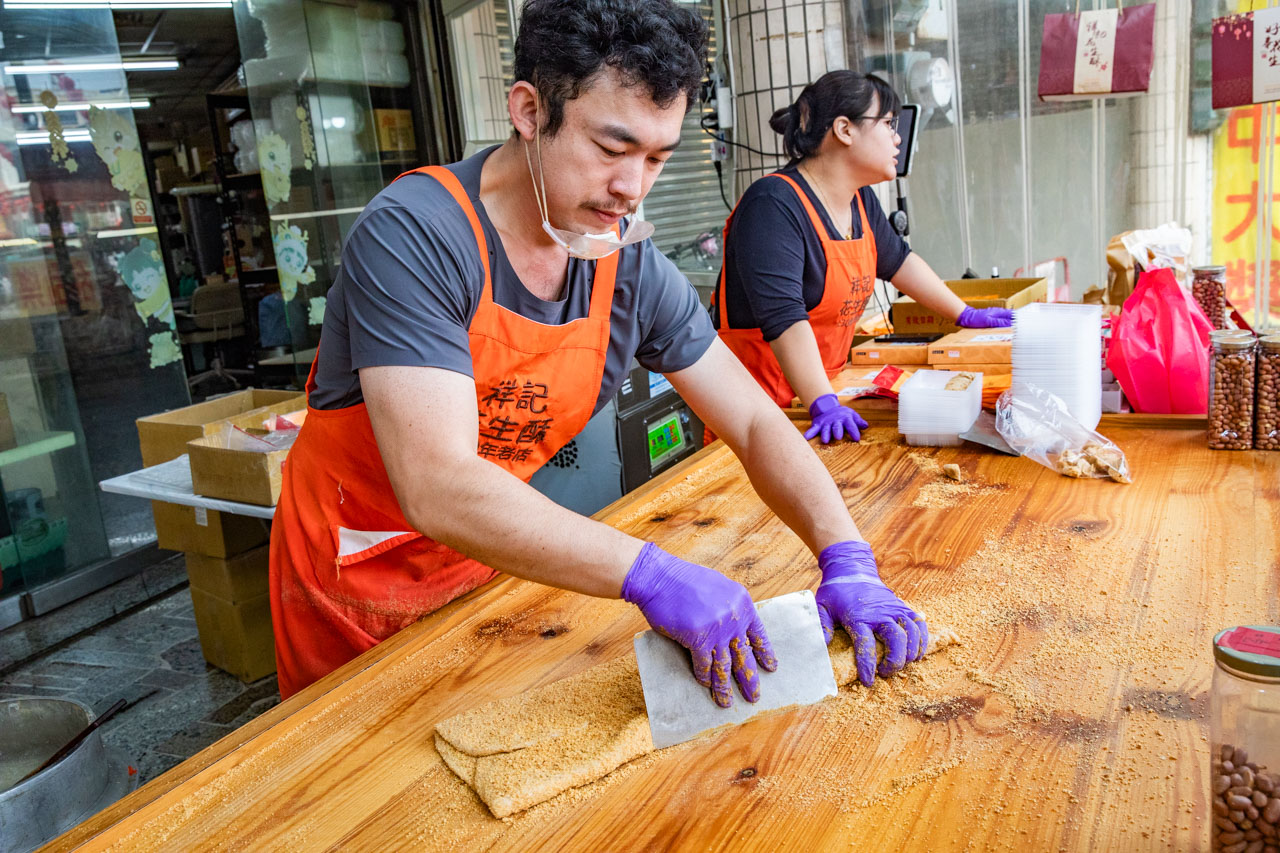 北港朝天宮美食,祥記花生酥