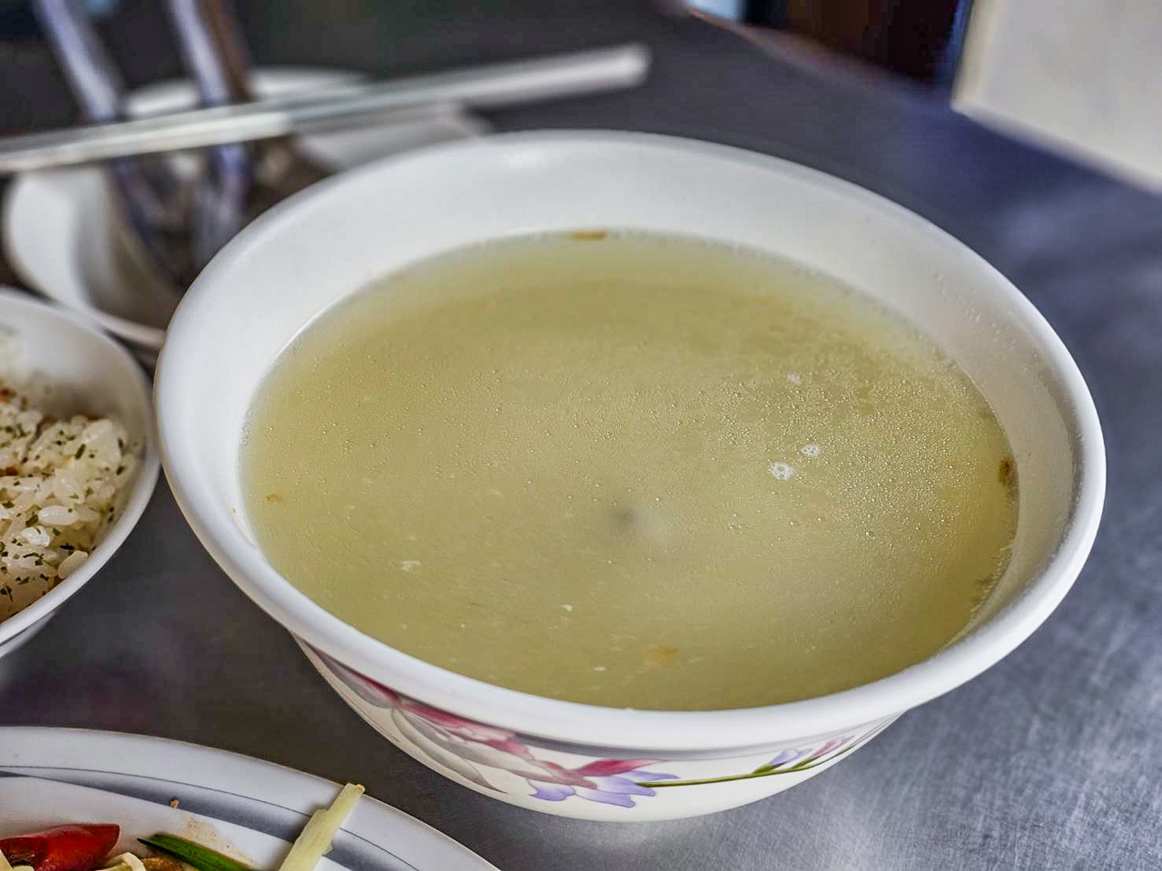 台南鮮魚湯,萬成鮮魚湯