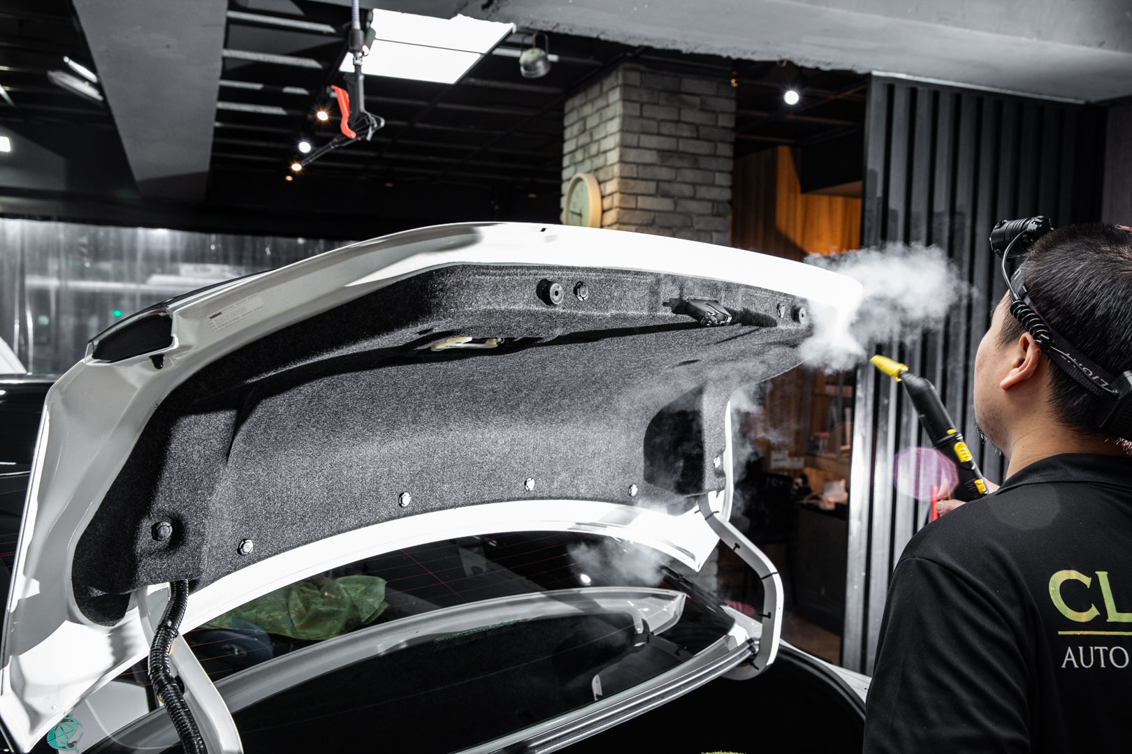 台北鍍膜,Classic汽車美容中心(士林店) 台北鍍膜,Classic汽車美容中心(士林店)