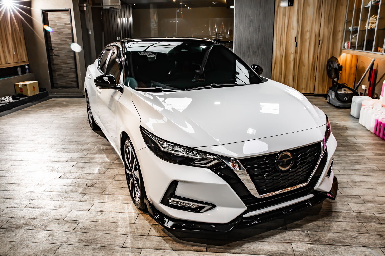 台北鍍膜,Classic汽車美容中心(士林店) 台北鍍膜,Classic汽車美容中心(士林店)