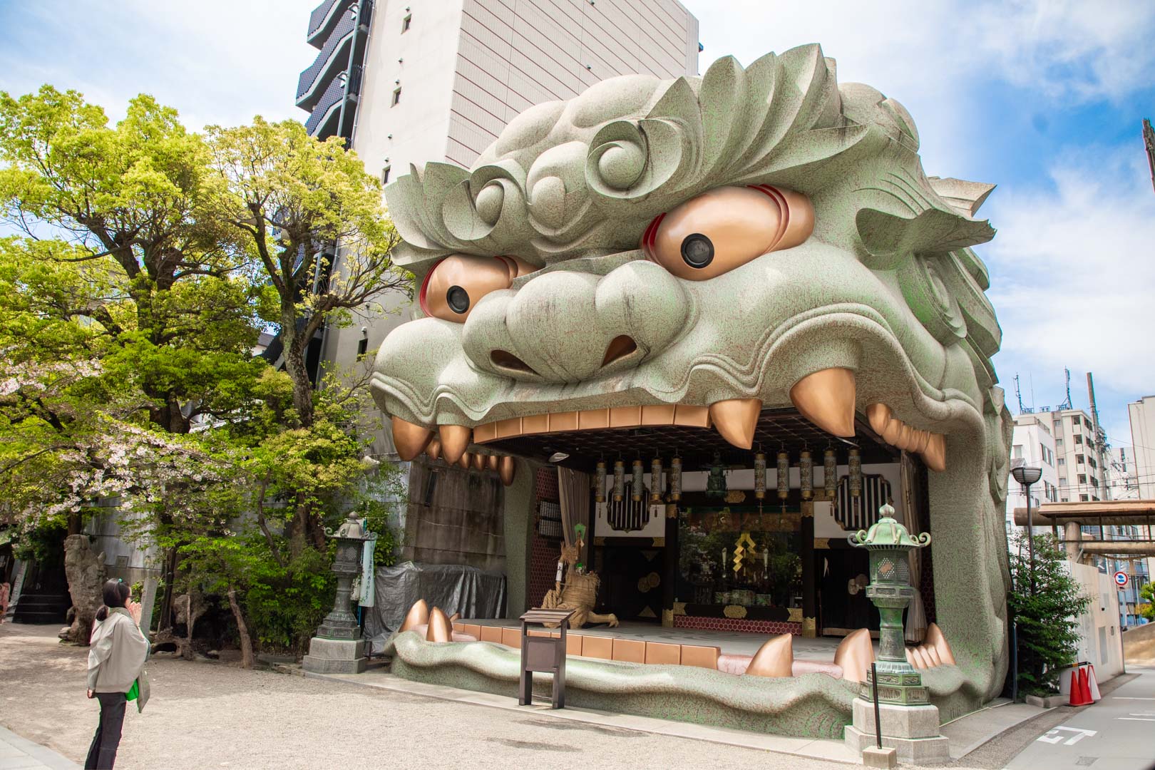 日本大阪旅遊,難波景點,大阪神社,大阪旅遊,大阪景點,難波八阪神社,日本大阪景點 @大手牽小手。玩樂趣