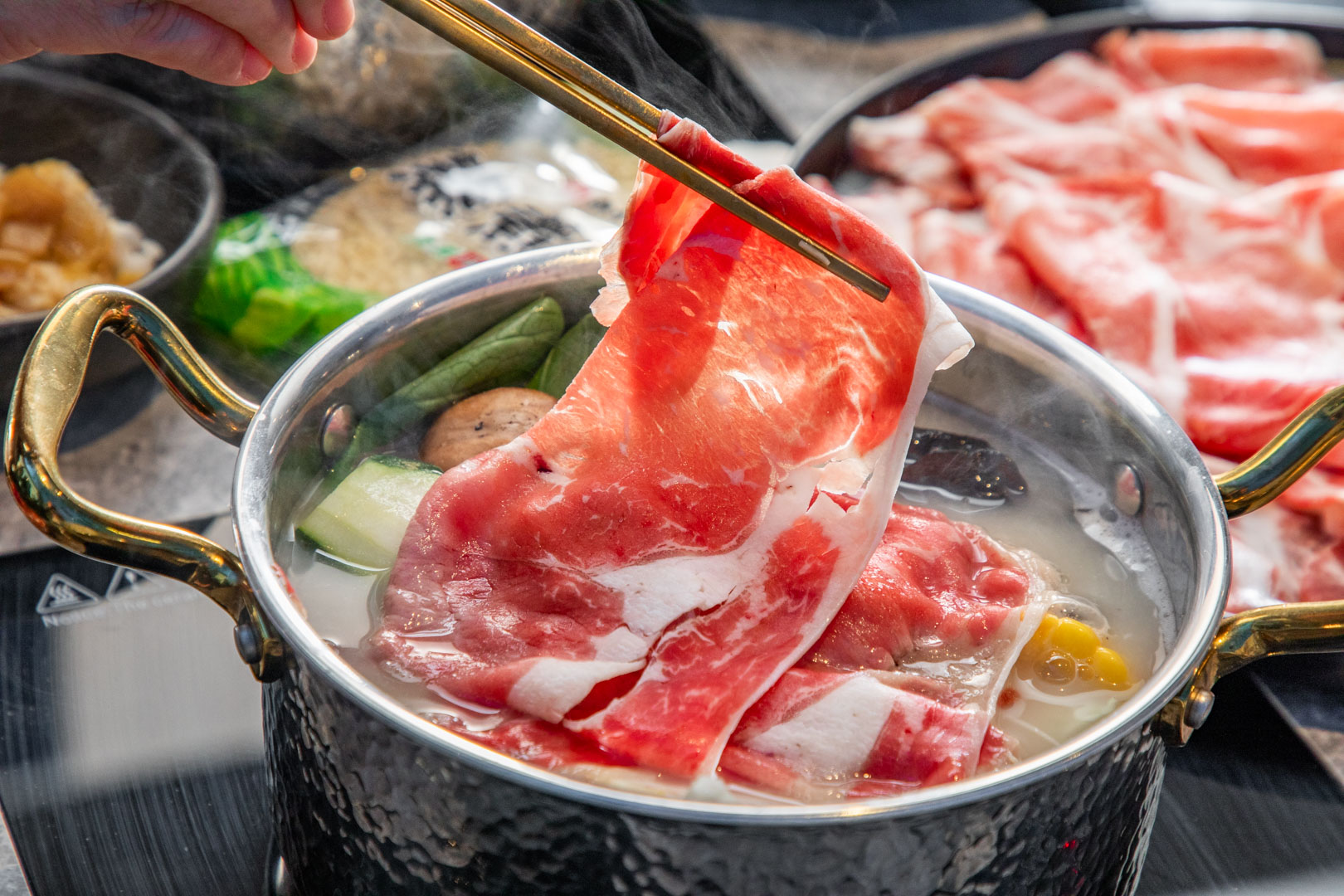 桃園火鍋,寒聚精緻鍋物-桃園正光店