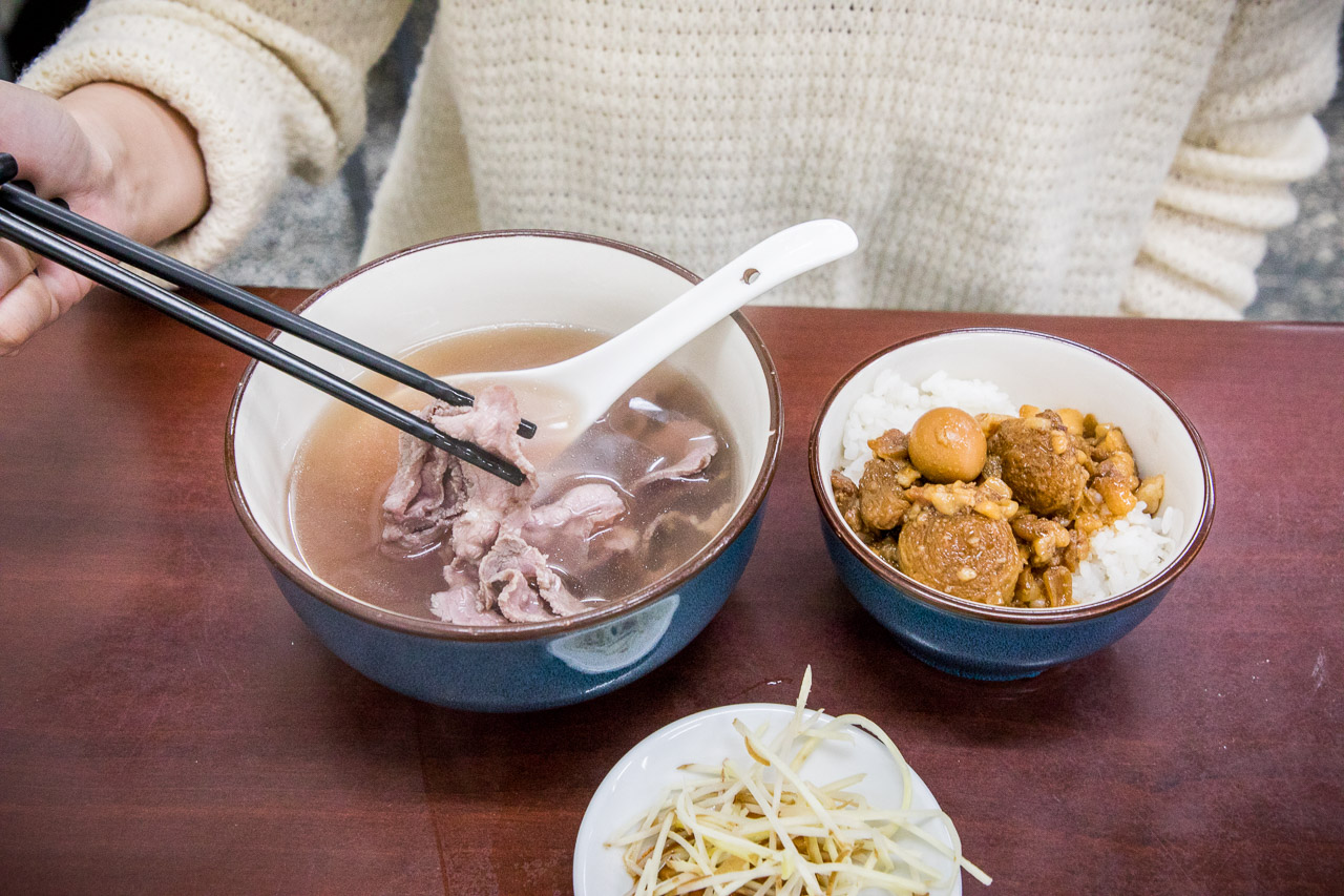 台南美食,台南牛肉湯,善化美食,台南溫體牛肉湯,善化牛肉湯 @大手牽小手。玩樂趣