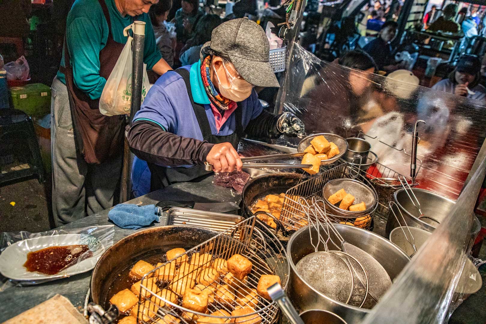 大東東夜市臭豆腐,台南臭豆腐,台南美食,大東東夜市美食,蔡家臭豆腐,大東夜市臭豆腐 @大手牽小手。玩樂趣