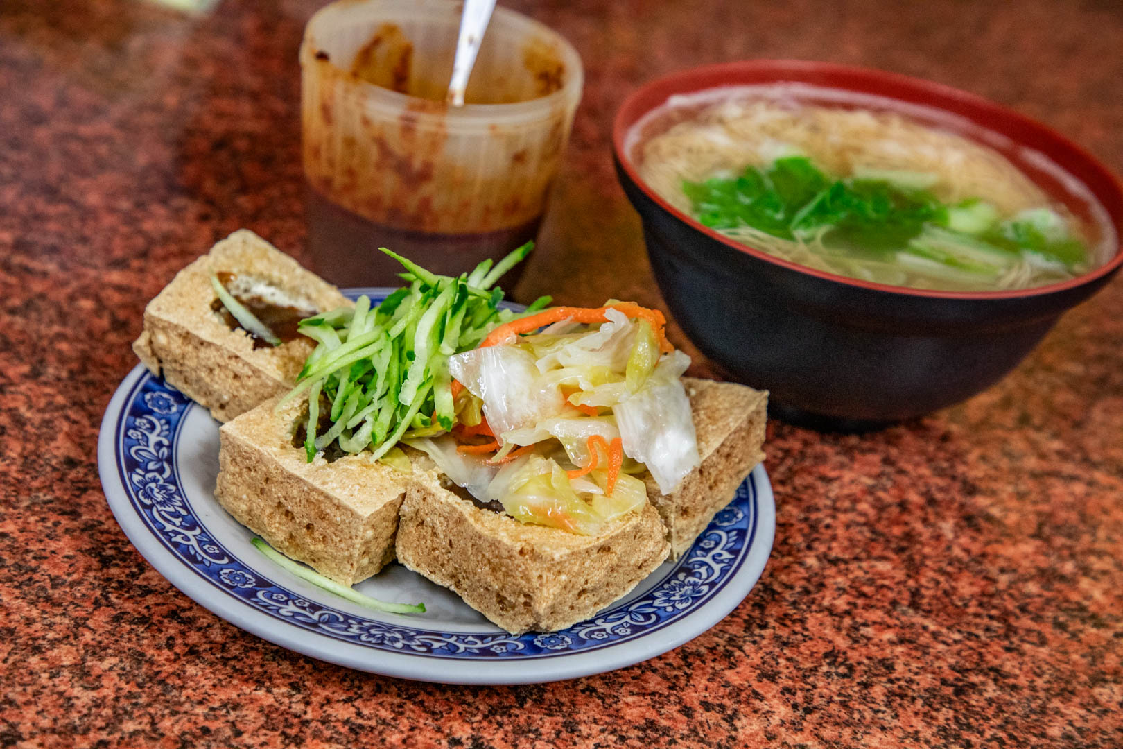 台中美食,逢甲美食,逢甲夜市美食,台中臭豆腐,旺伯臭豆腐,逢甲夜市臭豆腐 @大手牽小手。玩樂趣