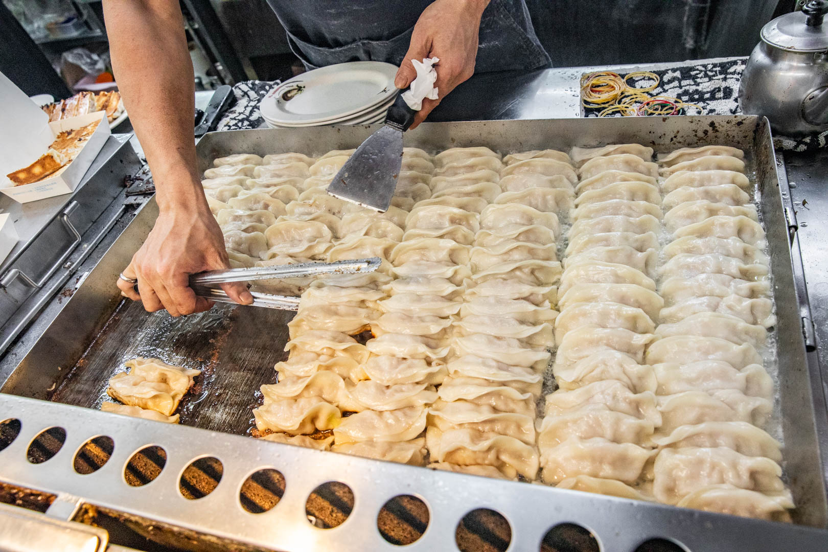 台北水餃,台北鍋貼,寧夏夜市美食,馥陽鍋貼水餃專賣店,寧夏夜市鍋貼,台北小吃 @大手牽小手。玩樂趣