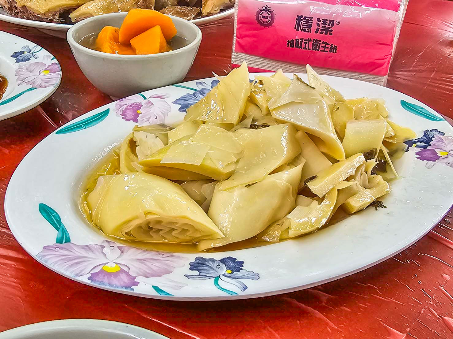 陽明山土雞,陽明山竹子湖杉木林餐廳,台北土雞