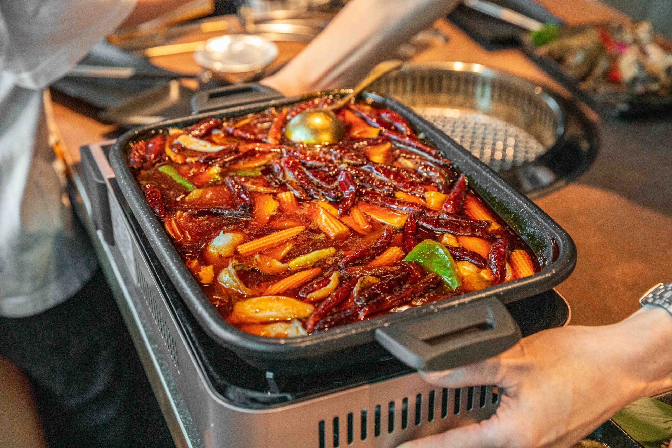 中壢燒肉吃到飽,中壢和牛吃到飽,吃肉肉焼き肉専門店中壢店