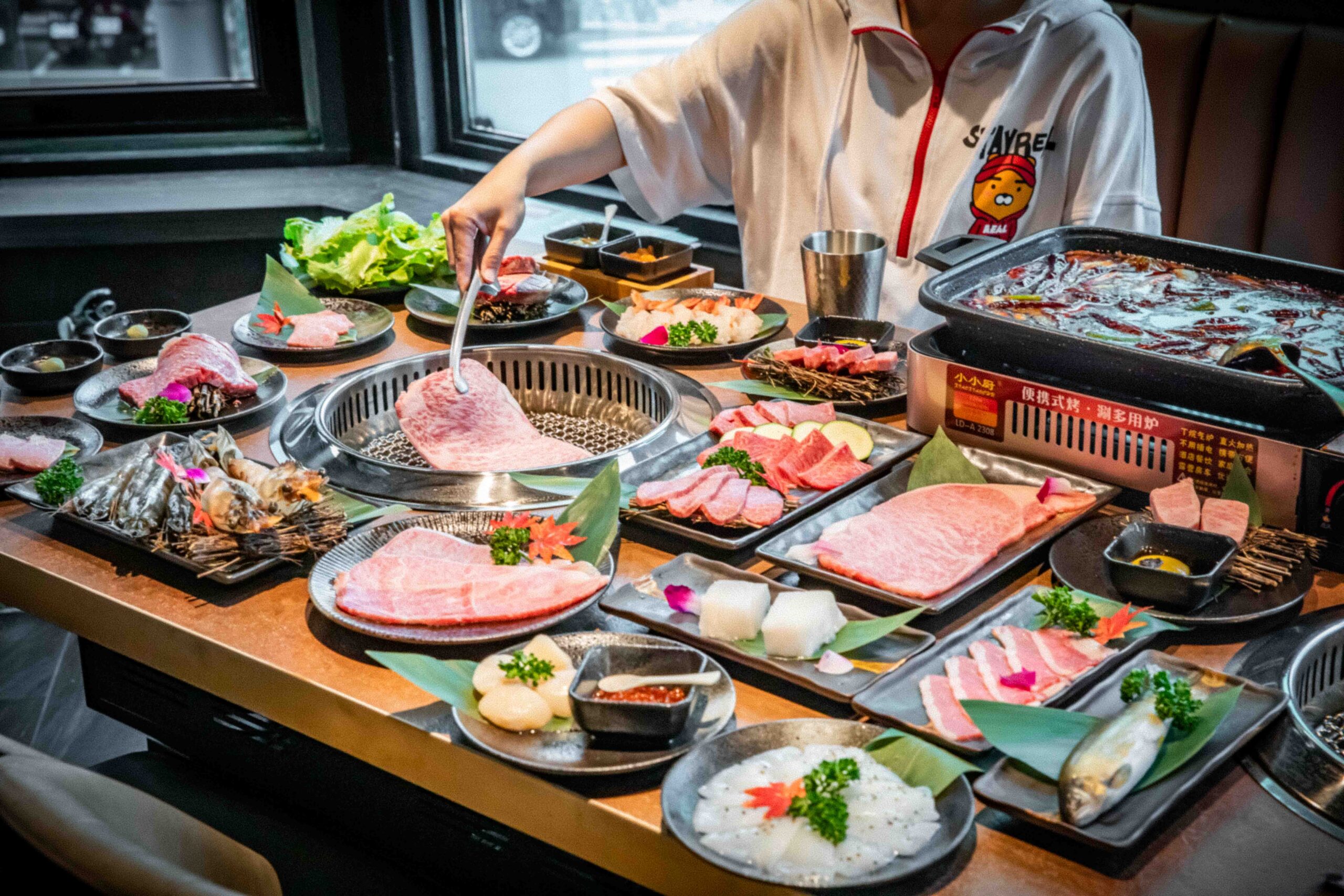 中壢燒肉吃到飽,中壢和牛吃到飽,吃肉肉焼き肉専門店中壢店