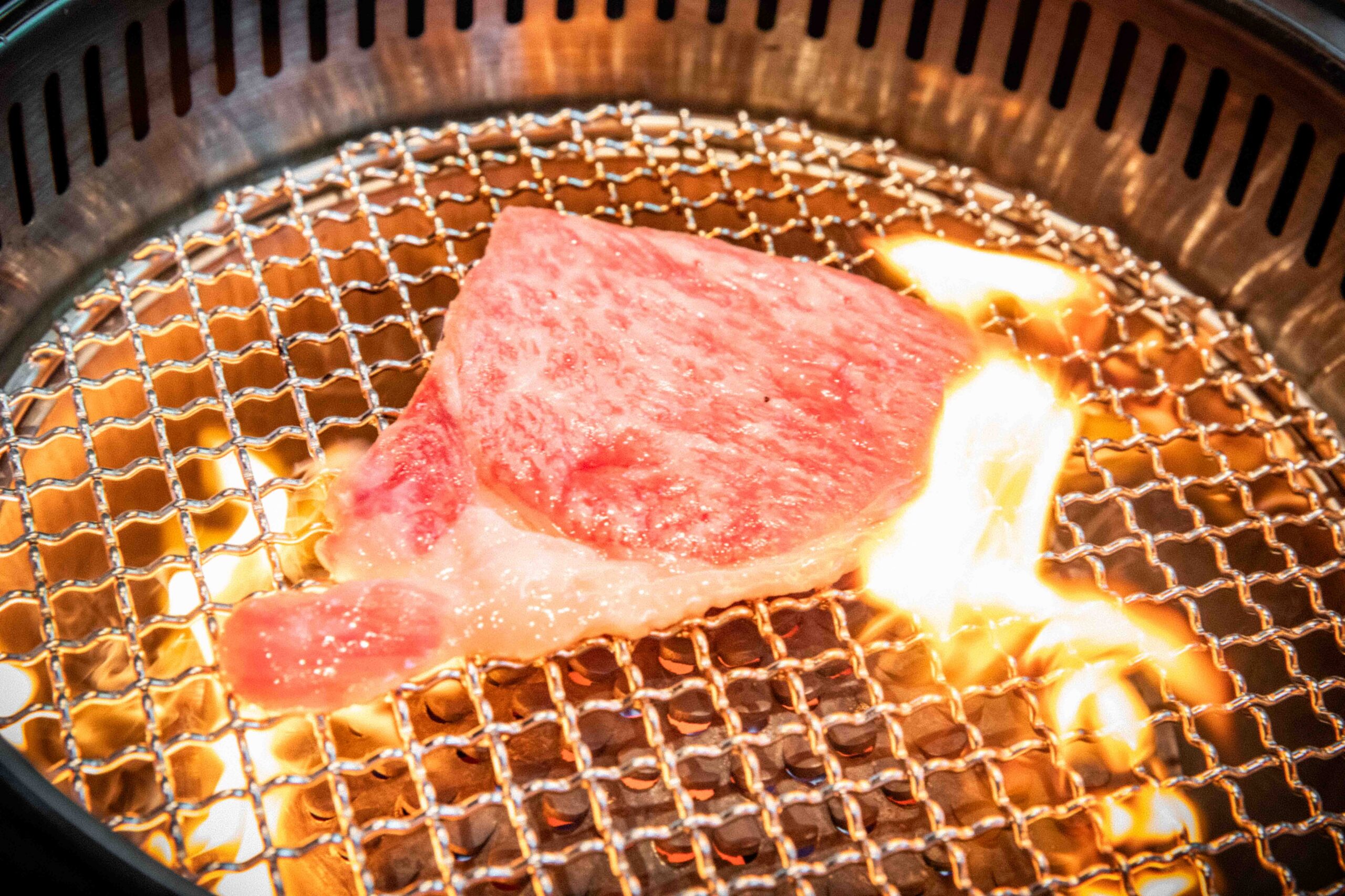 中壢燒肉吃到飽,中壢和牛吃到飽,吃肉肉焼き肉専門店中壢店