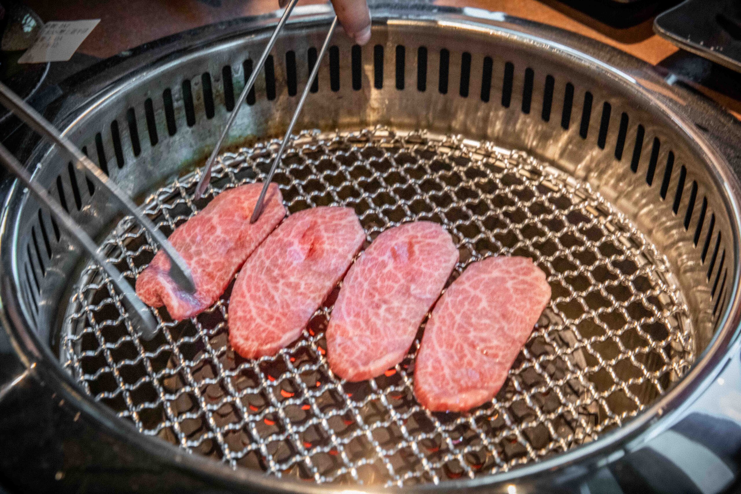 中壢燒肉吃到飽,中壢和牛吃到飽,吃肉肉焼き肉専門店中壢店
