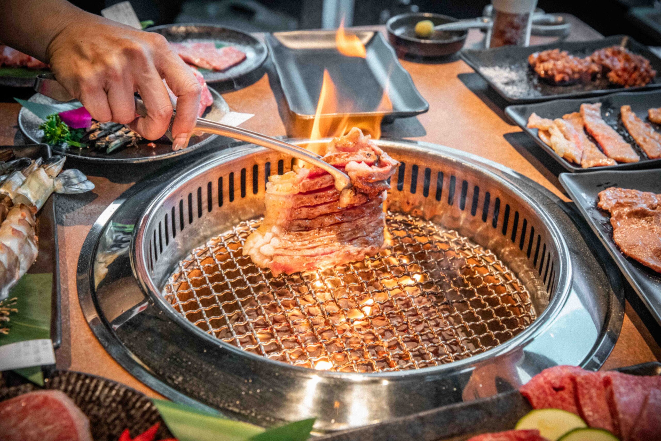 中壢燒肉吃到飽,中壢和牛吃到飽,吃肉肉焼き肉専門店中壢店