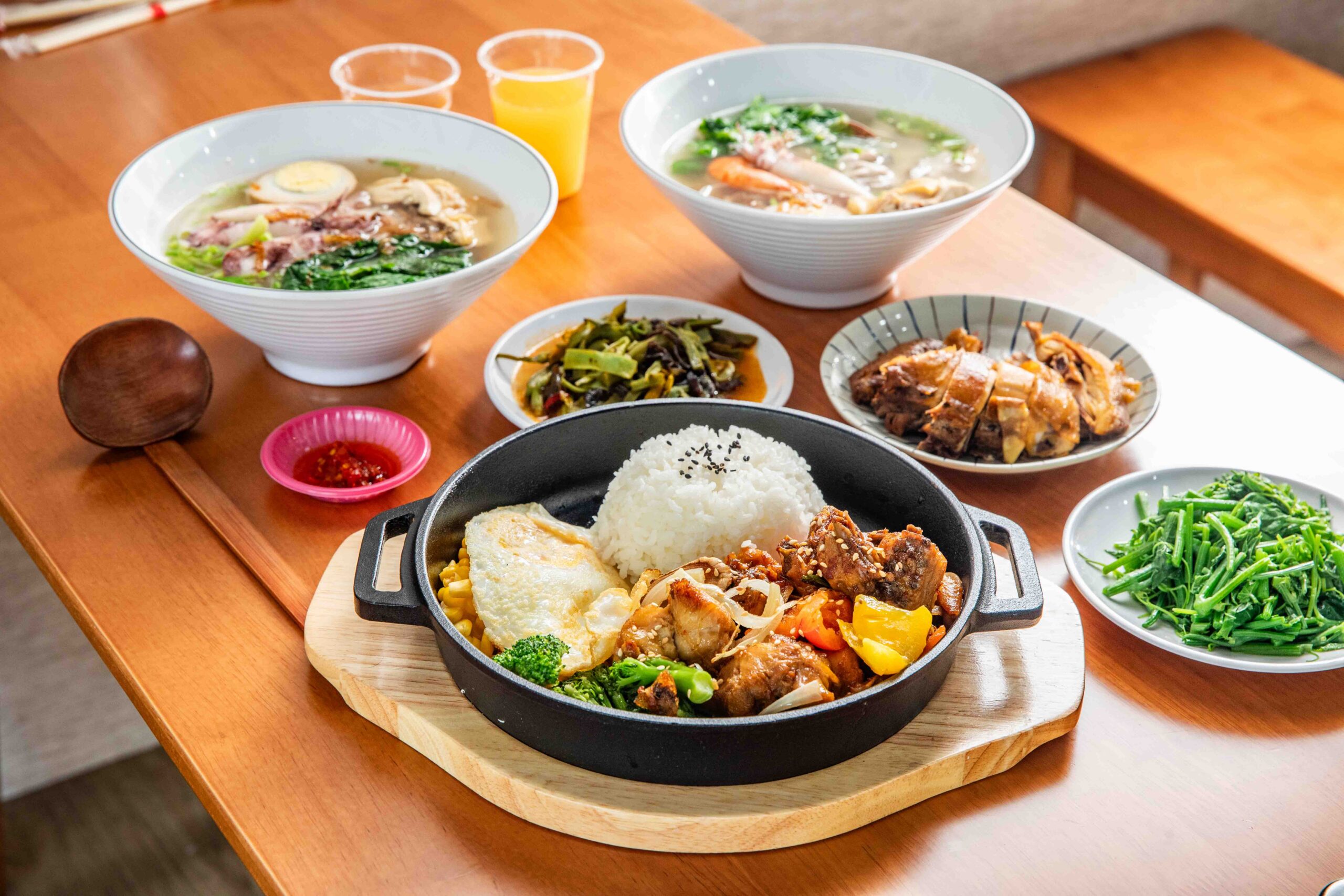 桃園美食,藝文特區美食,金小蔥雞湯米粉