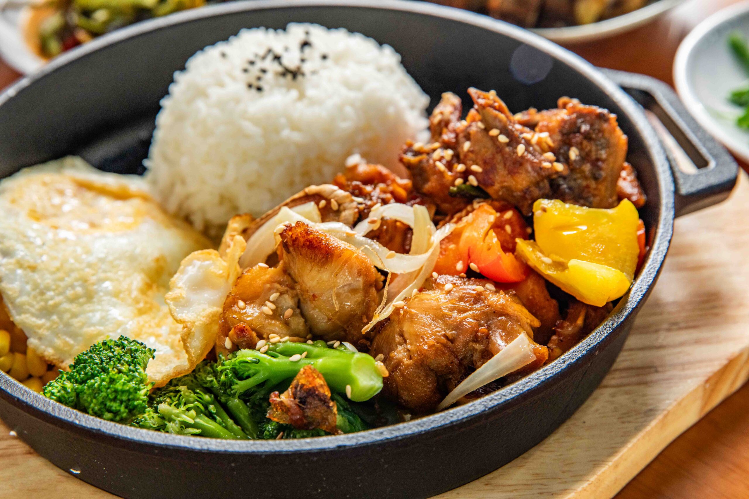 桃園美食,藝文特區美食,金小蔥雞湯米粉