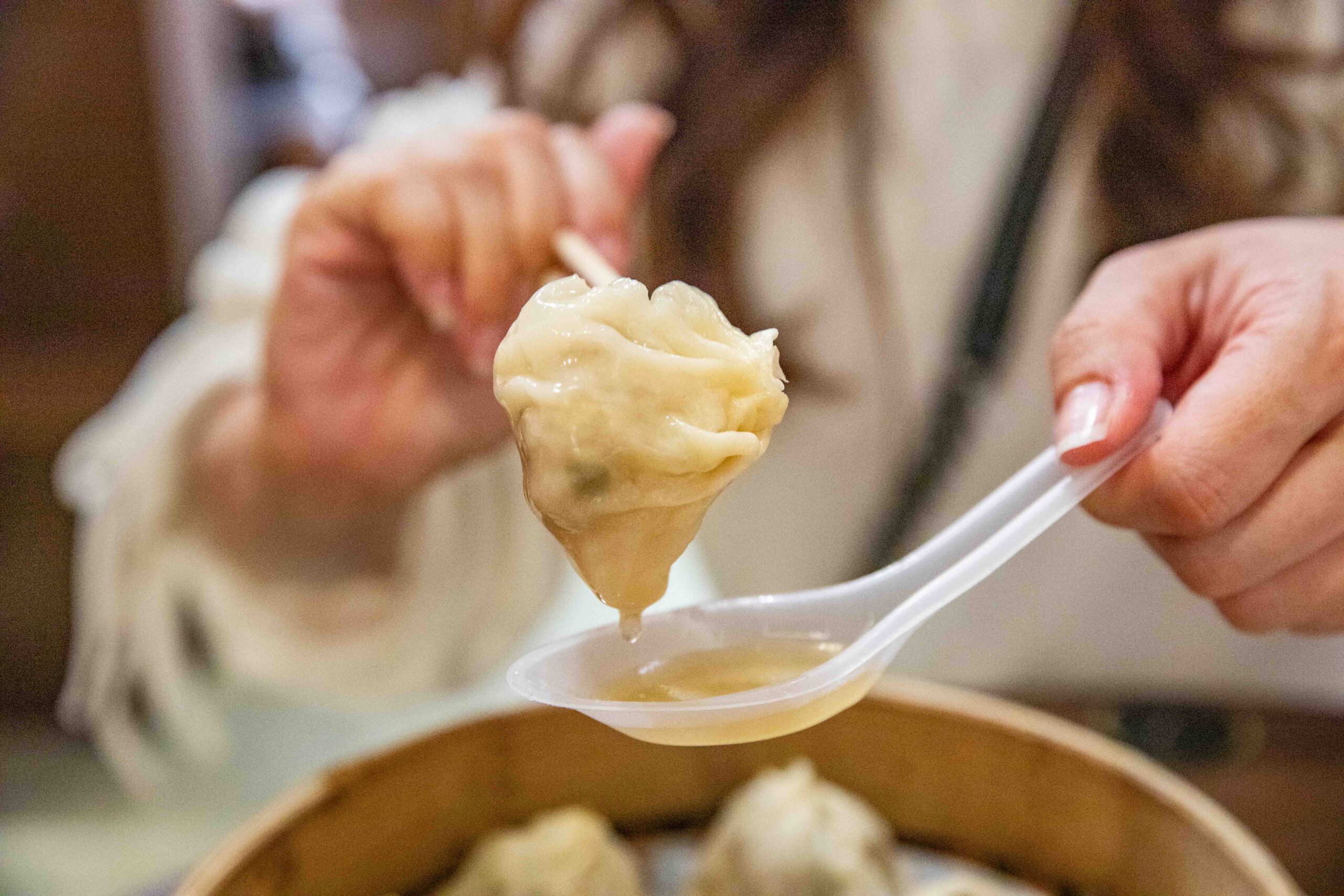 台中美食,台中忠孝路夜市美食,台中湯包,熊家湯包