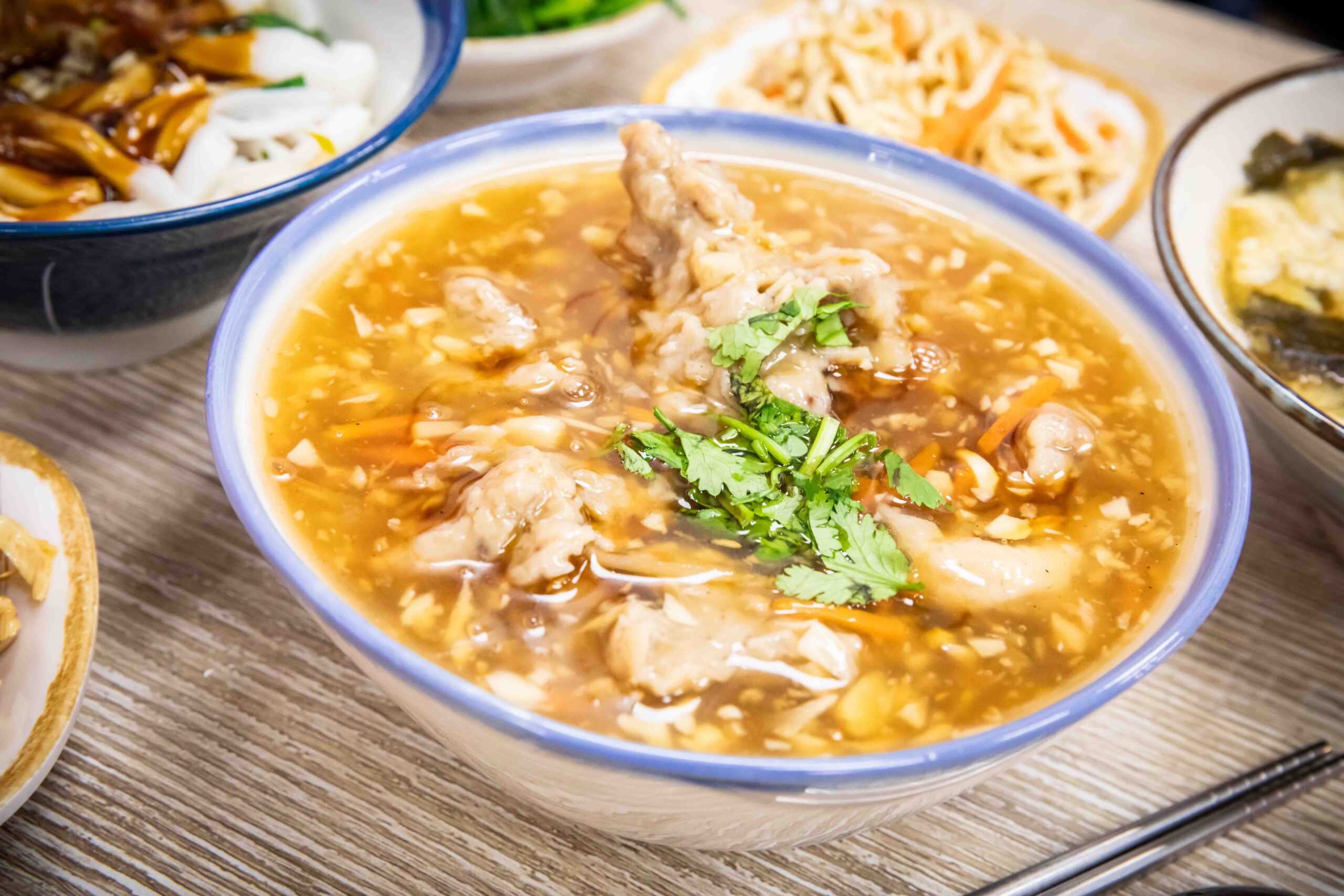 桃園美食,桃園蒜味肉羹,桃園小吃,蒜霸王蒜味肉羹涼麵-桃鶯總店