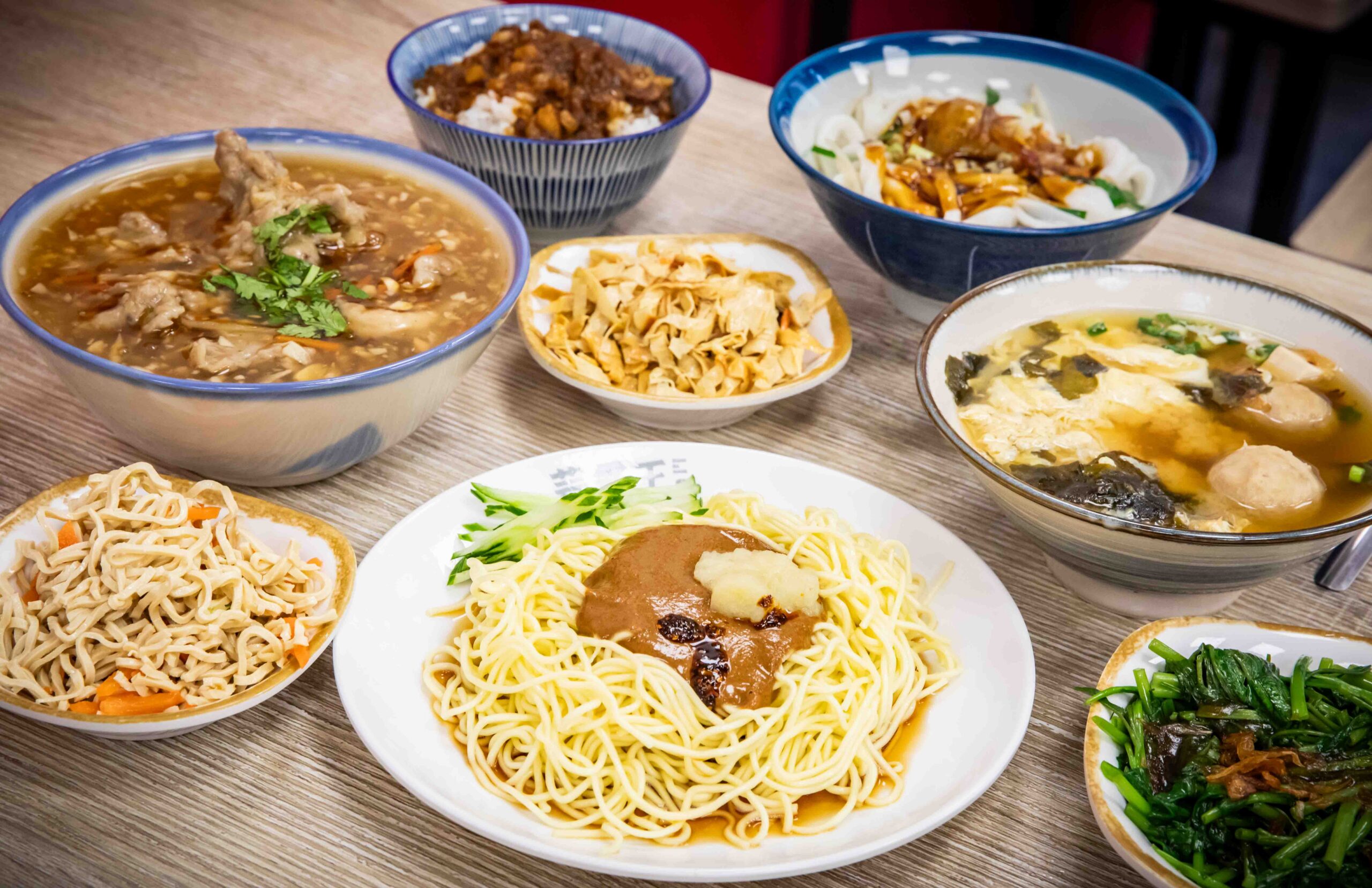 桃園美食,桃園蒜味肉羹,桃園小吃,蒜霸王蒜味肉羹涼麵-桃鶯總店