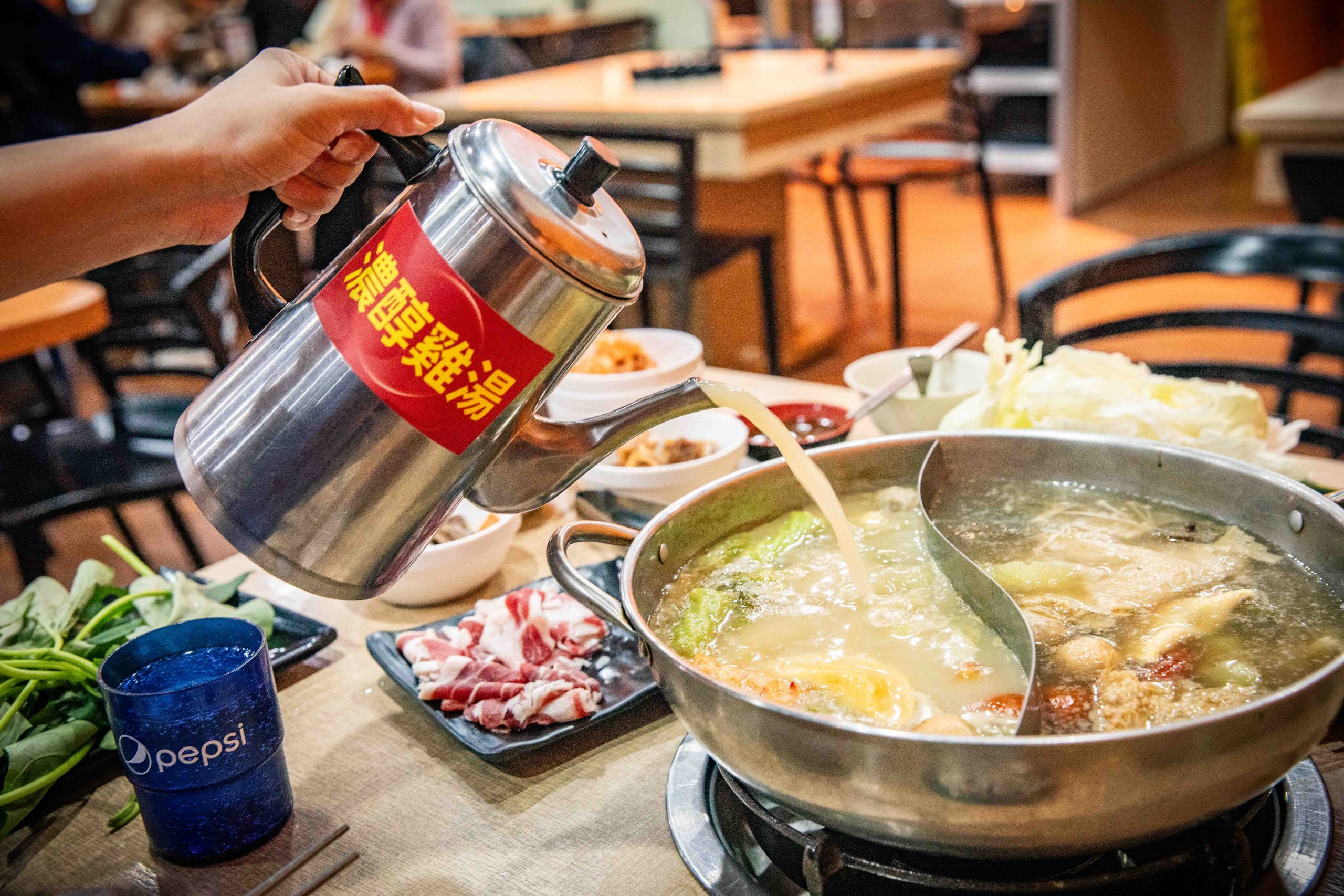 桃園火鍋吃到飽,桃園雞湯火鍋吃到飽,正老林金醇香雞湯