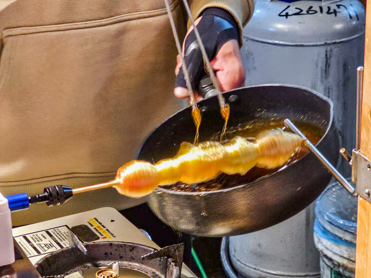 絲麥友拉絲糖葫蘆,新明夜市美食,中壢夜市美食,中壢糖葫蘆 絲麥友拉絲糖葫蘆,新明夜市美食,中壢夜市美食,中壢糖葫蘆