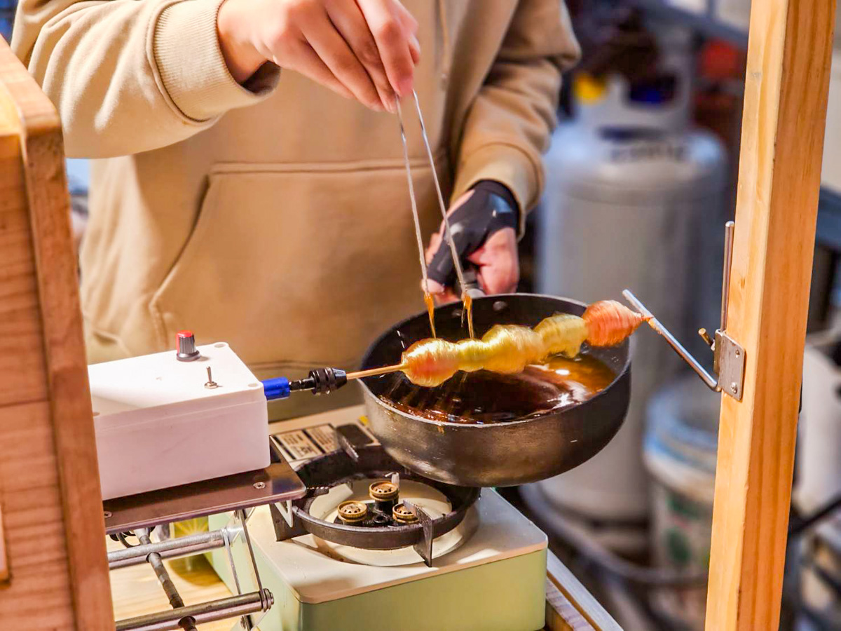 絲麥友拉絲糖葫蘆,新明夜市美食,中壢夜市美食,中壢糖葫蘆