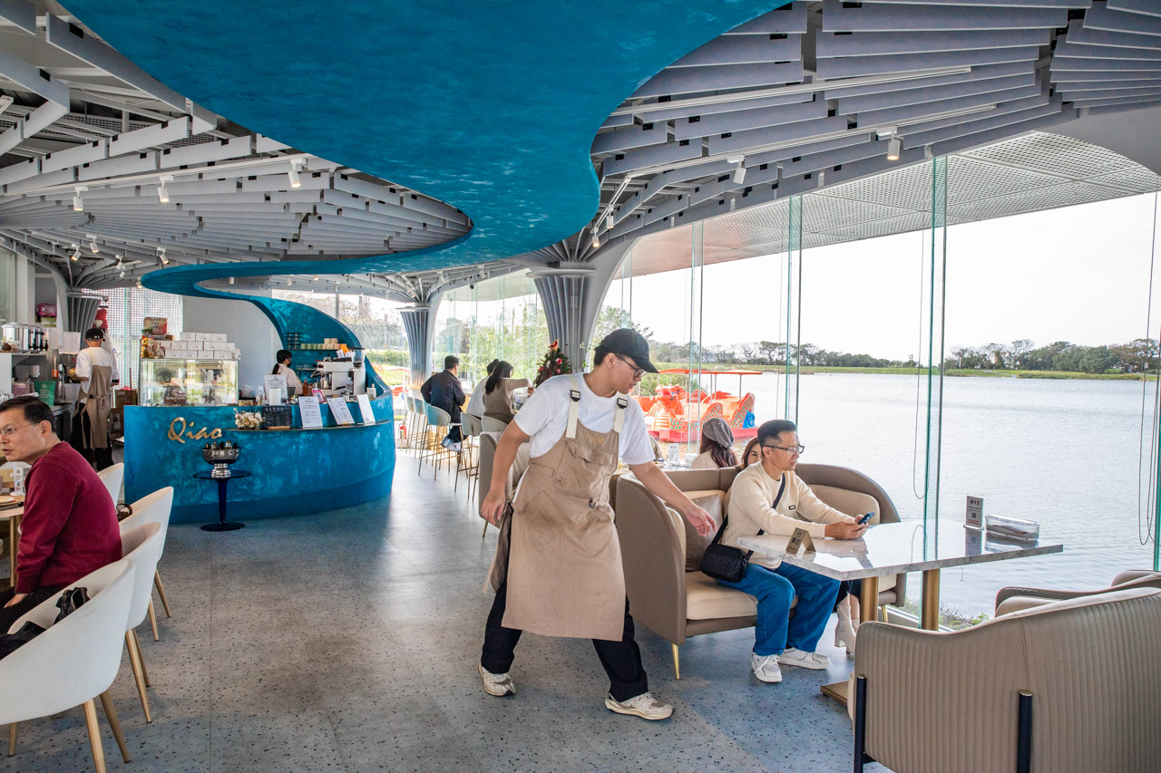 大園看飛機,大園景觀咖啡,大園美食,The QiAO 喬寓咖啡