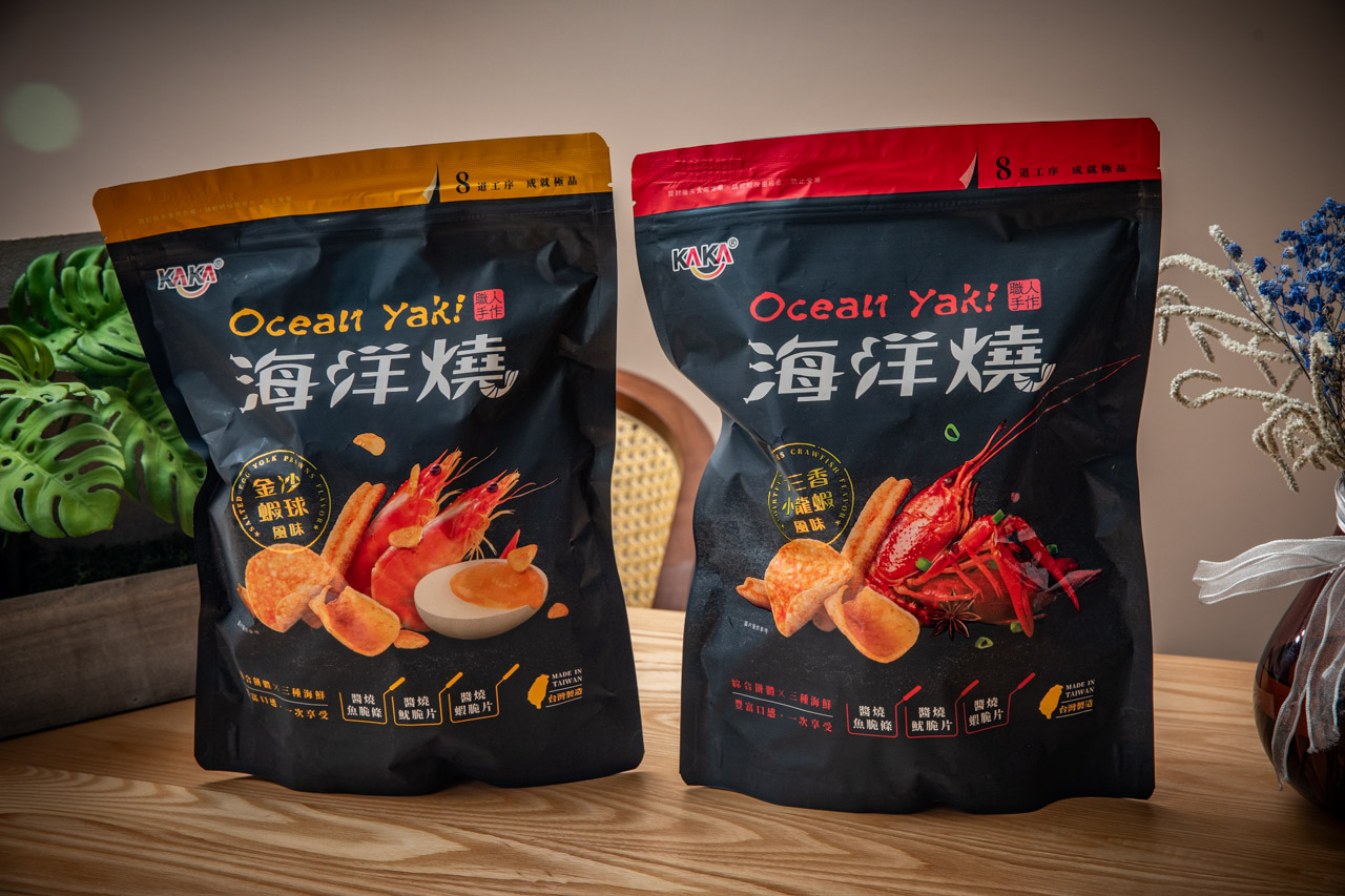 KAKA 海洋燒,宅配零食,追劇零食,海鮮脆餅,十三香小龍蝦風味脆片,金沙蝦球風味脆片,Costco好市多必買
