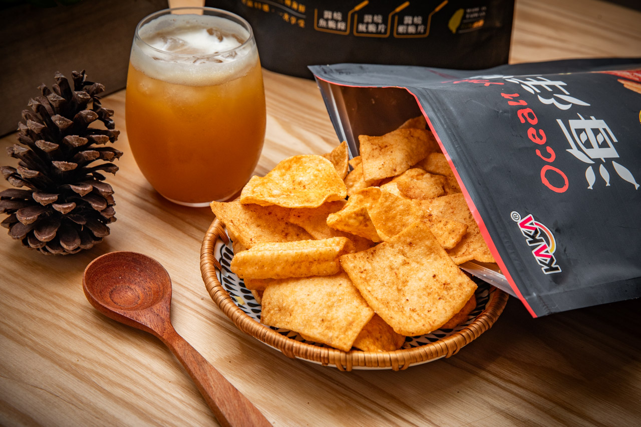 KAKA 海洋燒,宅配零食,追劇零食,海鮮脆餅,十三香小龍蝦風味脆片,金沙蝦球風味脆片,Costco好市多必買