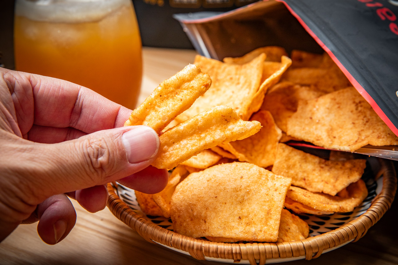 KAKA 海洋燒,宅配零食,追劇零食,海鮮脆餅,十三香小龍蝦風味脆片,金沙蝦球風味脆片,Costco好市多必買