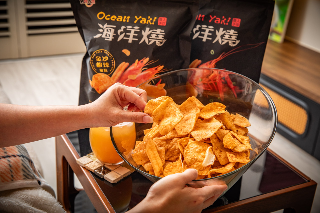 KAKA 海洋燒,宅配零食,追劇零食,海鮮脆餅,十三香小龍蝦風味脆片,金沙蝦球風味脆片,Costco好市多必買