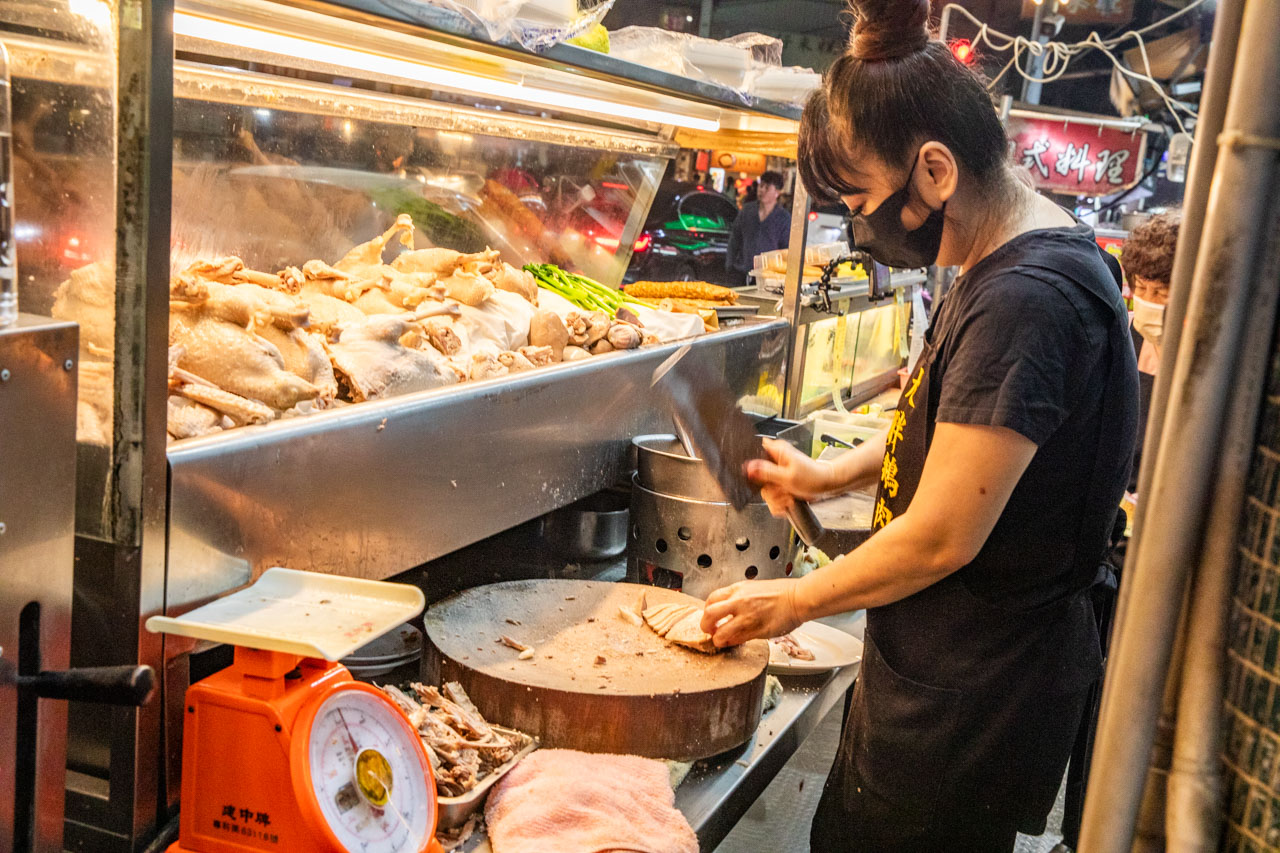 網站近期文章：大胖鵝肉｜完全不輸民雄鵝肉！在地人大推現剁鮮嫩鵝肉，一天僅賣六小時鵝肉名店