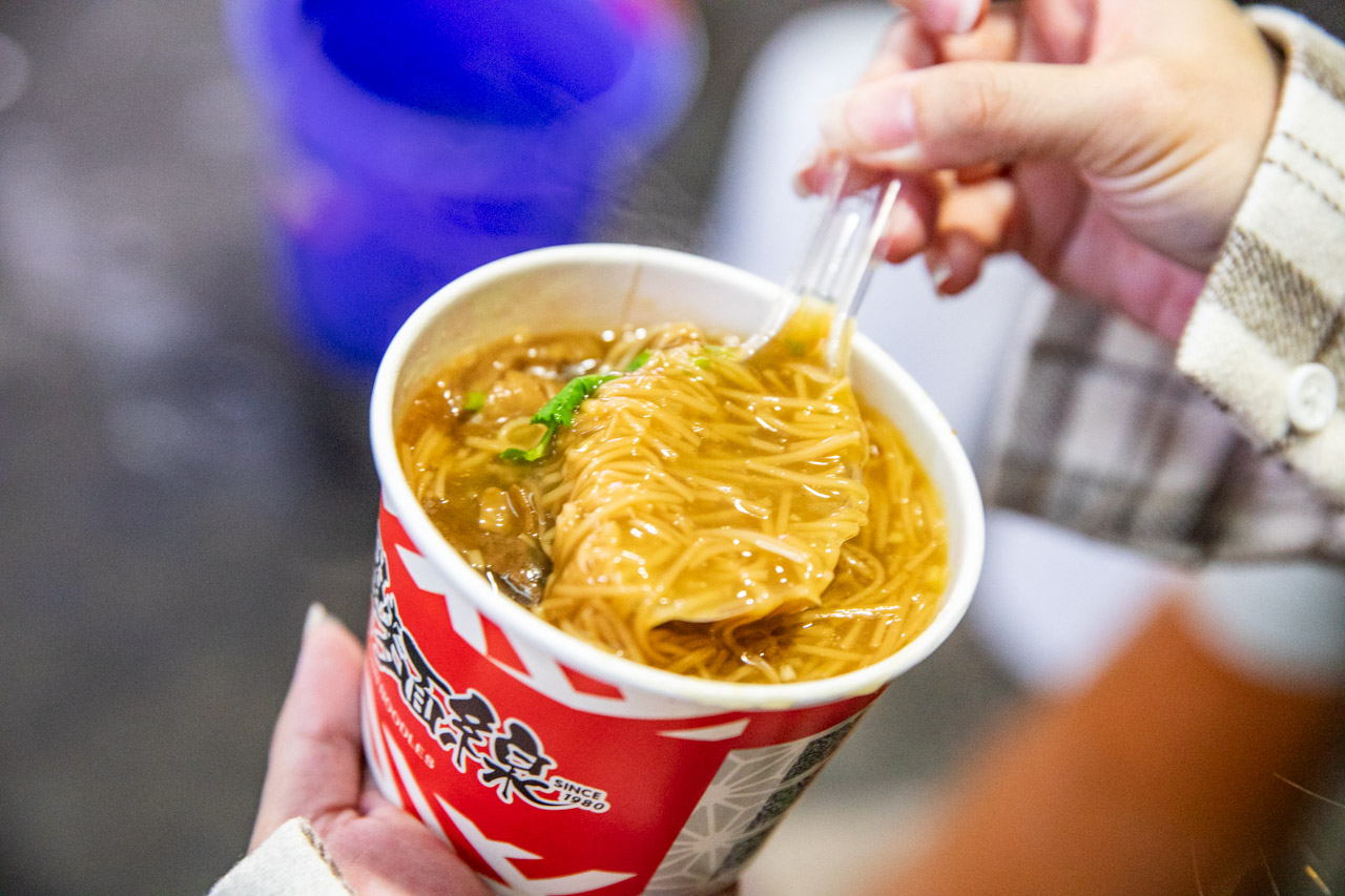 士林夜市美食,士林美食,士林廟口阿輝麵線