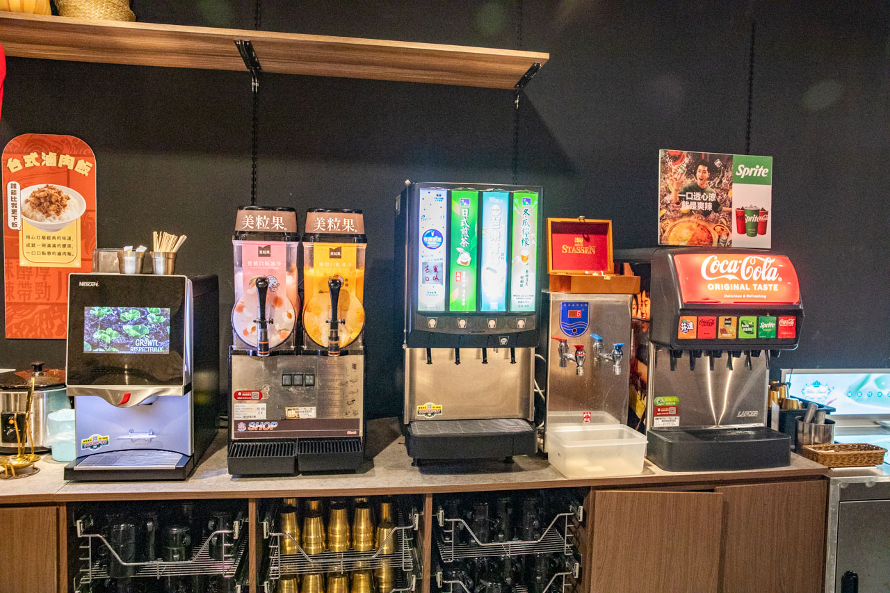 超夯川麻辣鍋桃園愛買店,桃園酸菜魚吃到飽,桃園麻辣鍋吃到飽