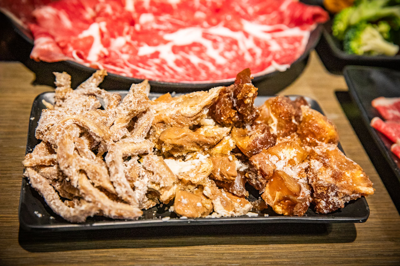 超夯川麻辣鍋桃園愛買店,桃園酸菜魚吃到飽,桃園麻辣鍋吃到飽