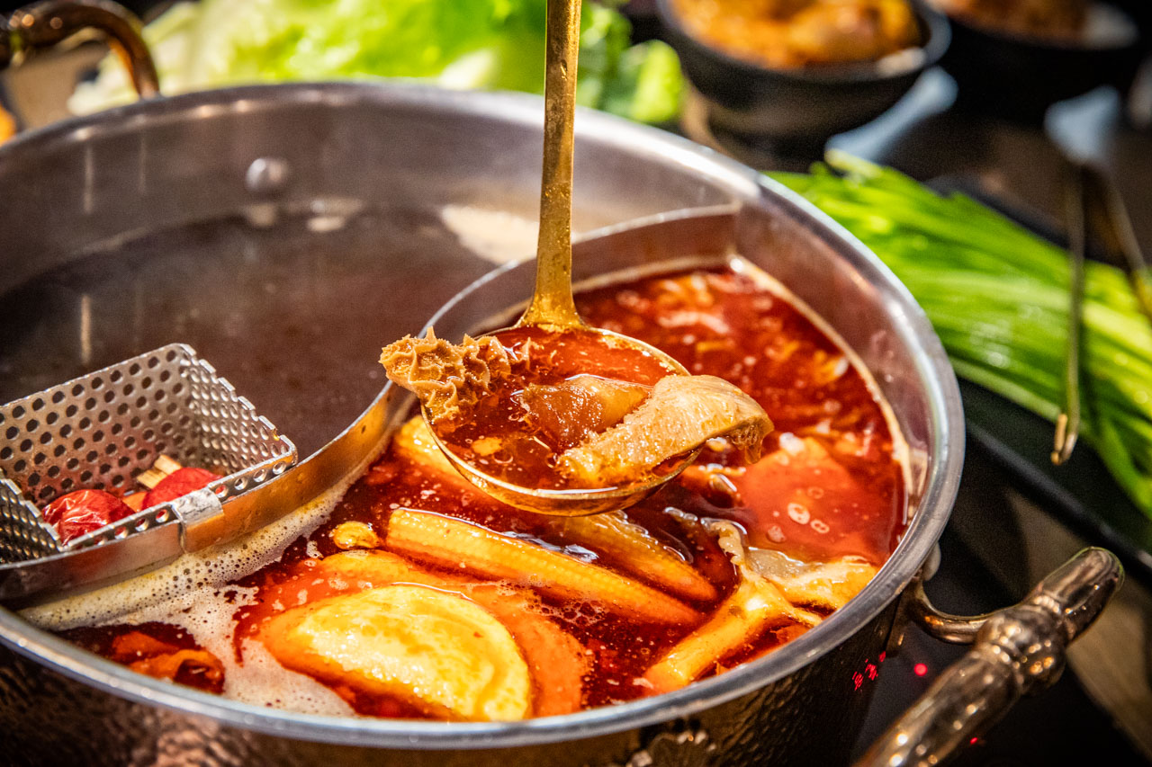 超夯川麻辣鍋桃園愛買店,桃園酸菜魚吃到飽,桃園麻辣鍋吃到飽