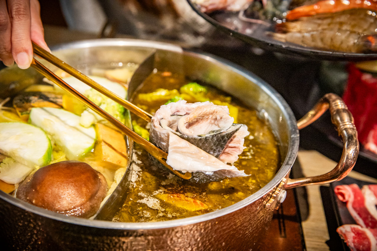 超夯川麻辣鍋桃園愛買店,桃園酸菜魚吃到飽,桃園麻辣鍋吃到飽