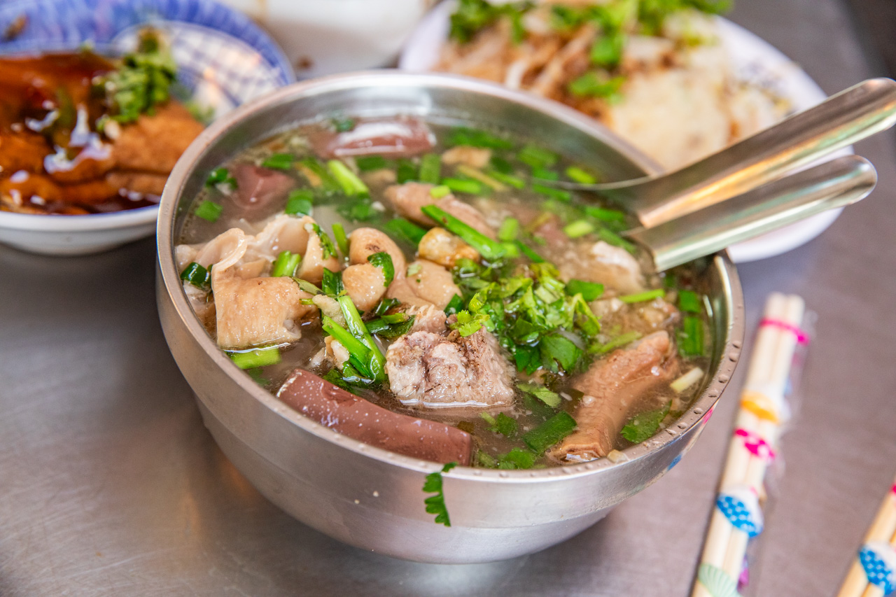 高雄早餐,高雄美食,高雄豬雜湯,阿蘭古早味