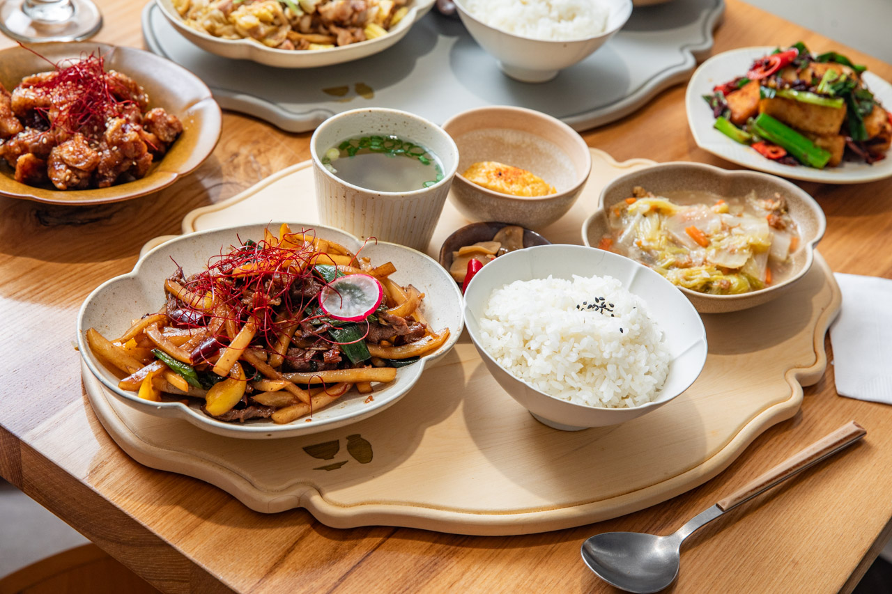 青埔美食,青埔中式餐廳,皿皿新中式定食料理