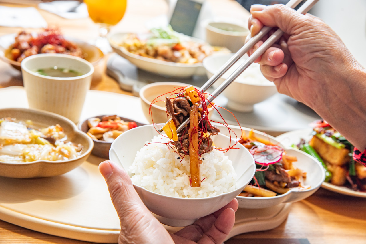 青埔美食,青埔中式餐廳,皿皿新中式定食料理