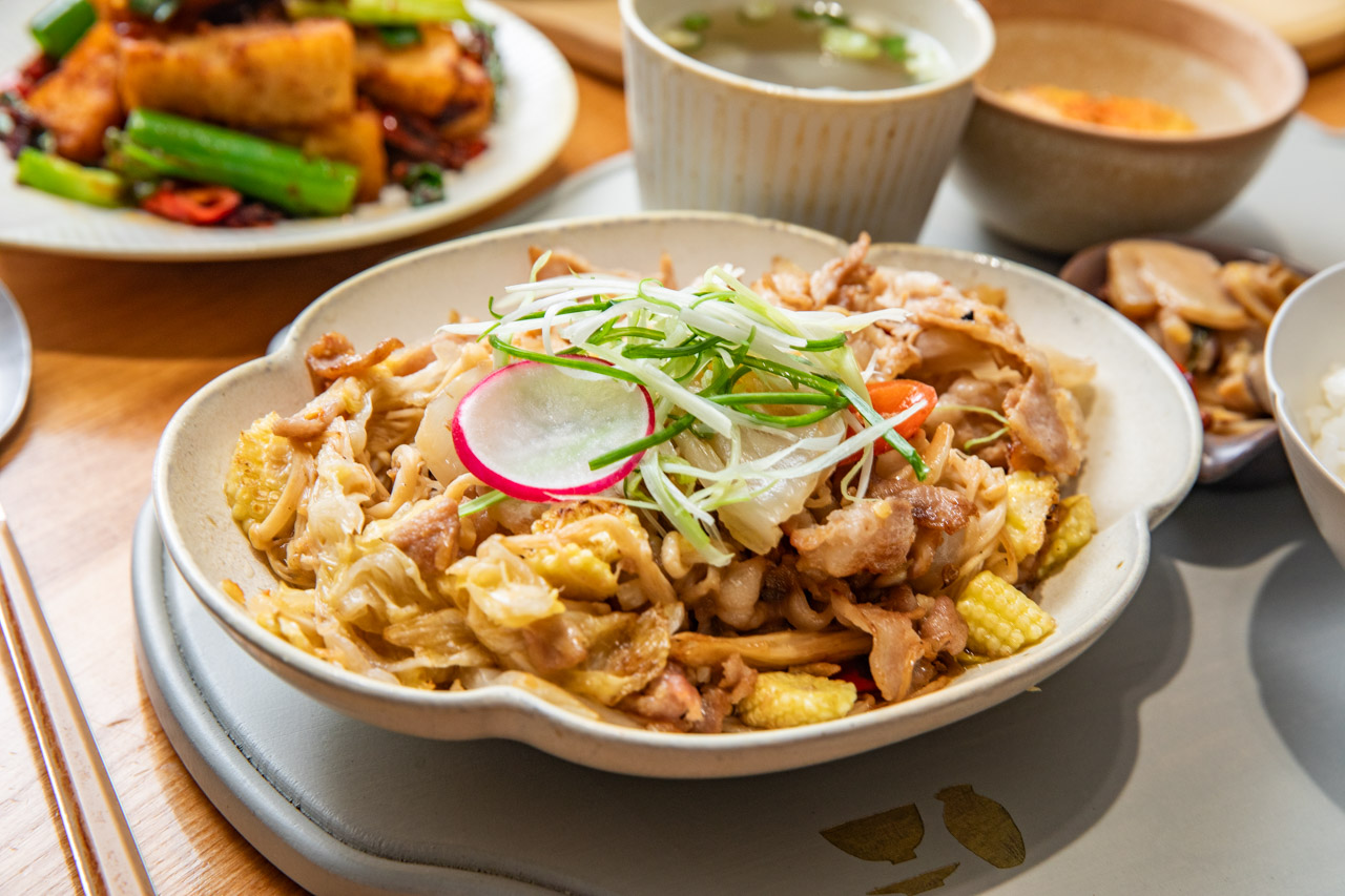 青埔美食,青埔中式餐廳,皿皿新中式定食料理