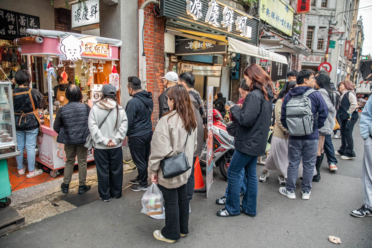 迪化街美食,迪化街小吃,魷布院-鮮烤魷魚