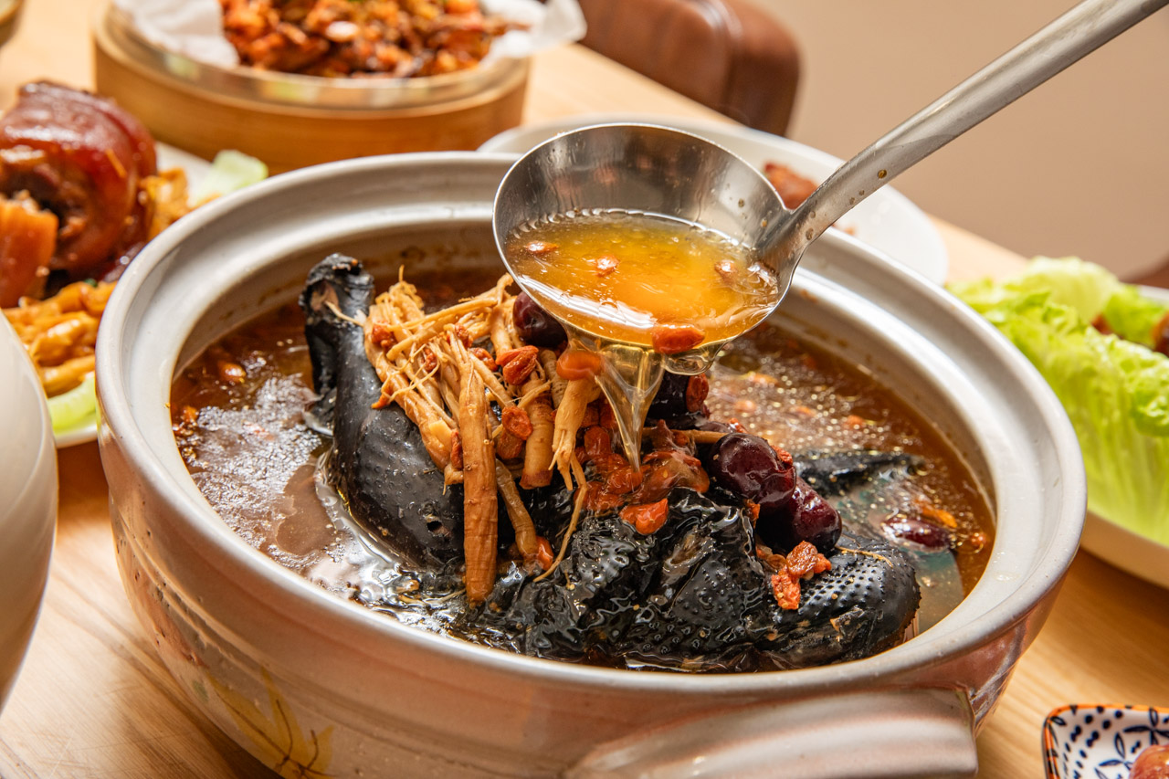 2026宅配年菜,2026年菜推薦,鬍鬚張2026馬躍迎新富滿堂年菜組 2026宅配年菜,2026年菜推薦,鬍鬚張2026馬躍迎新富滿堂年菜組