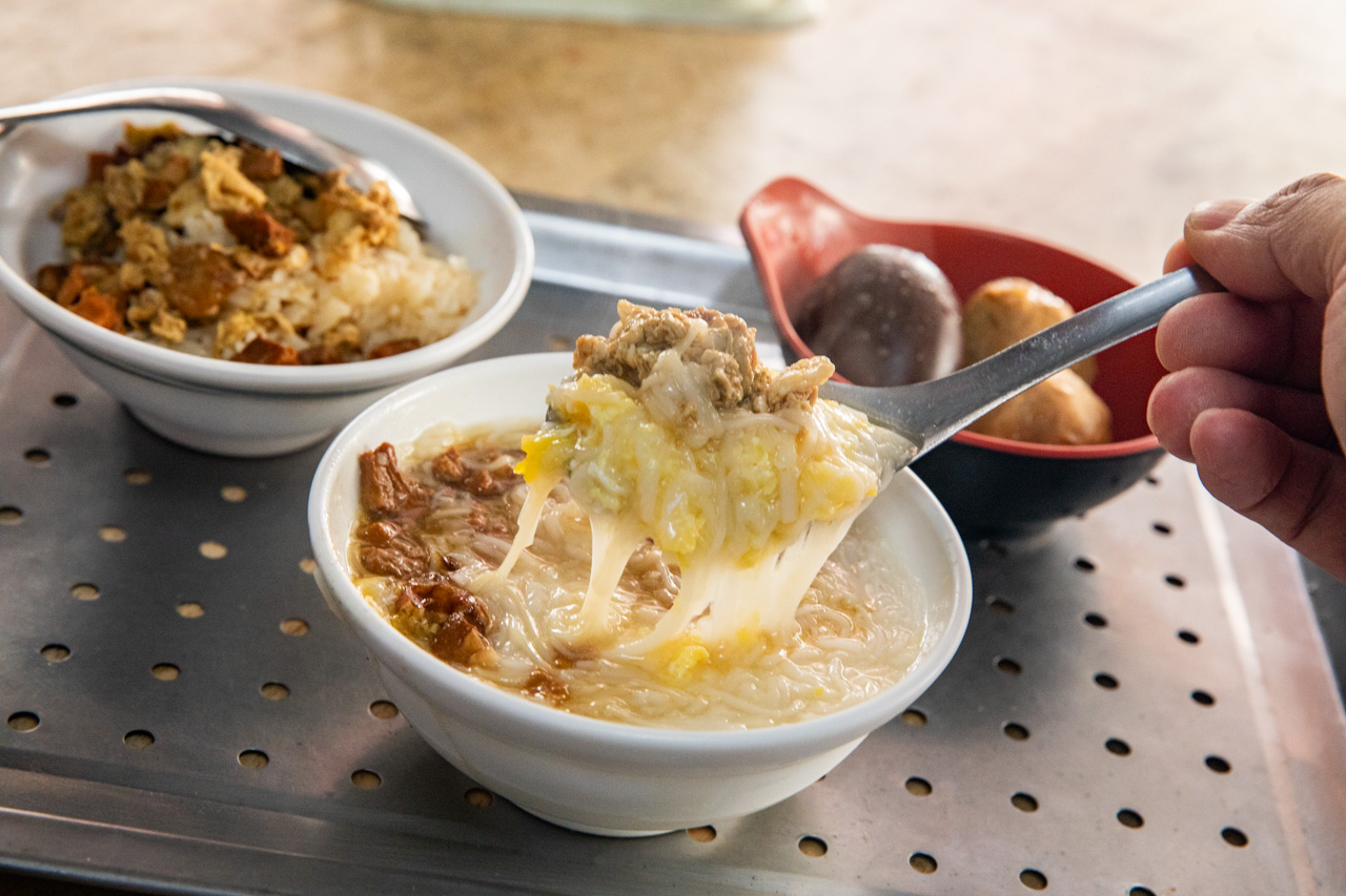 北港美食,北港麵線糊,北港小吃,老等油飯麵線糊