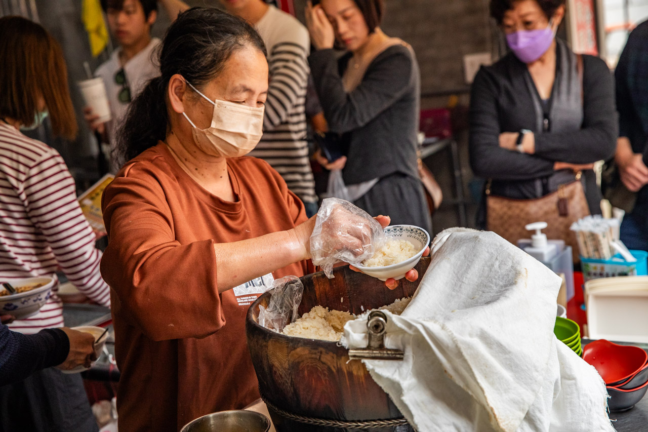 北港美食,北港麵線糊,北港小吃,老等油飯麵線糊 北港美食,北港麵線糊,北港小吃,老等油飯麵線糊