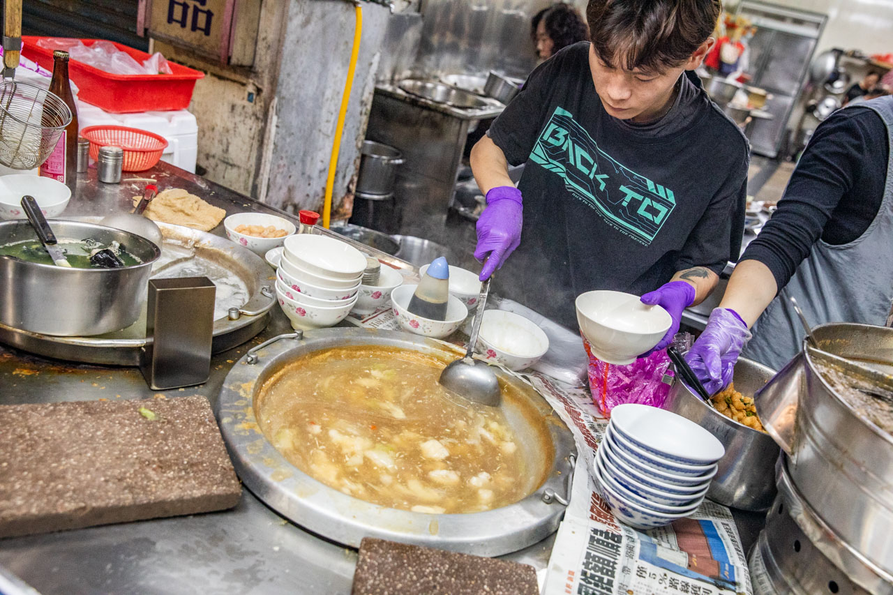 北港美食,北港宵夜,一郎土魠魚羹 招牌青蛙湯 豬腳飯
