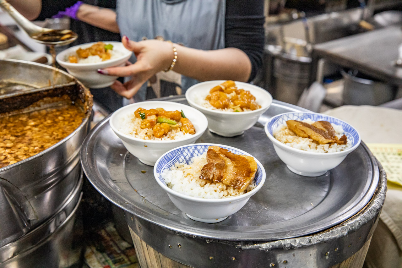 北港美食,北港宵夜,一郎土魠魚羹 招牌青蛙湯 豬腳飯