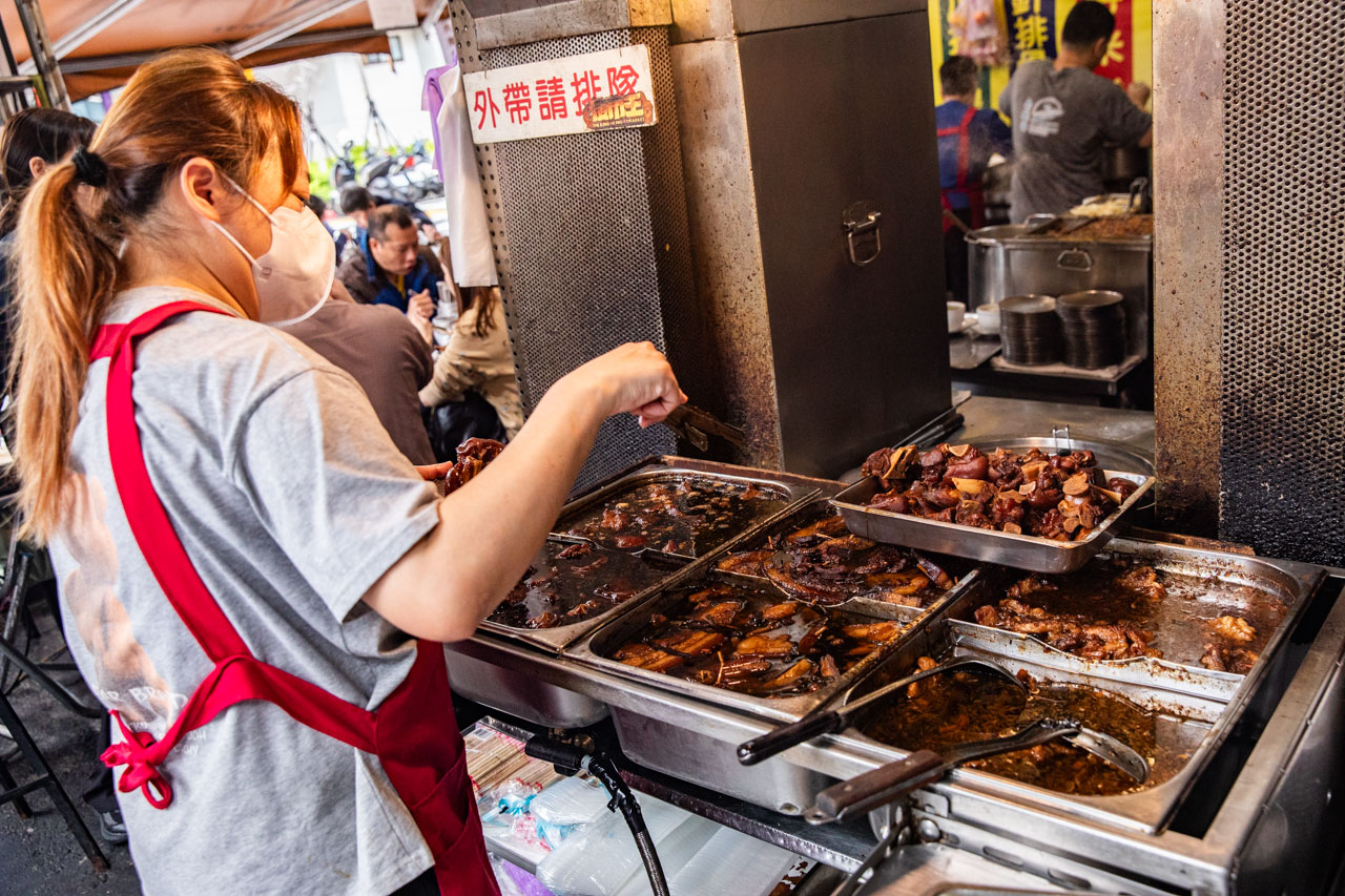 南機場夜市美食,南機場夜市豬腳,曉迪筒仔米糕