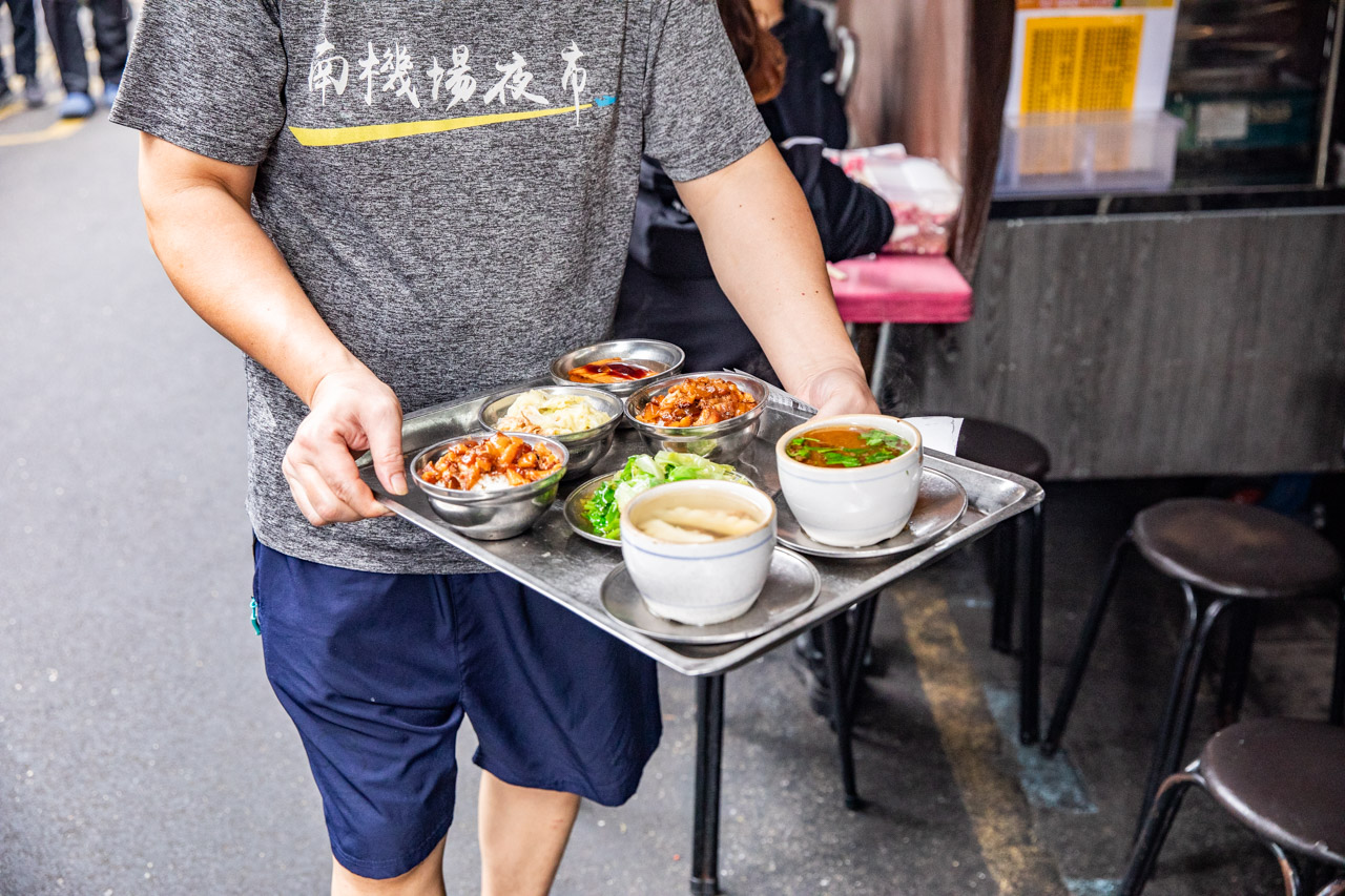 南機場夜市美食,南機場夜市豬腳,曉迪筒仔米糕