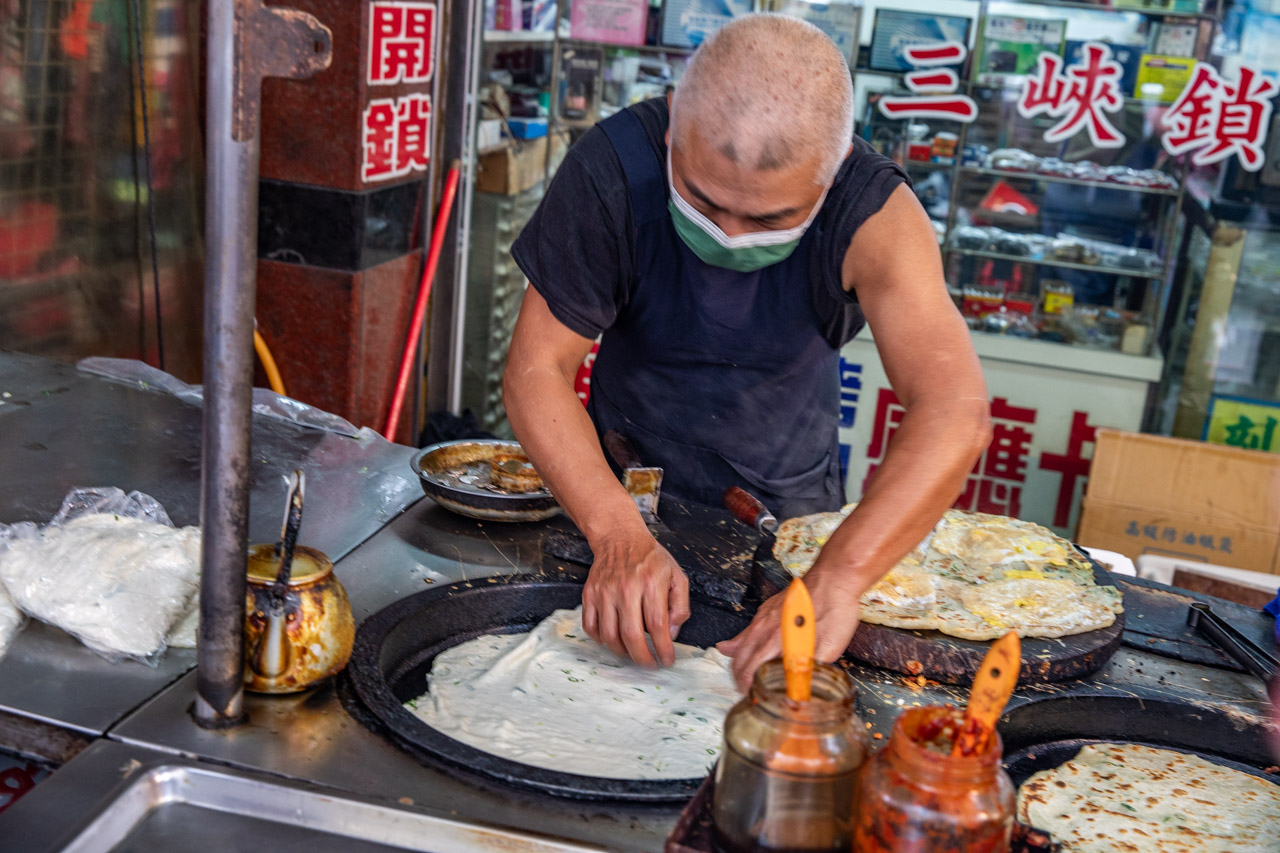 三峽老街美食,三峽美食,好好吃蔥油餅 三峽老街美食,三峽美食,好好吃蔥油餅