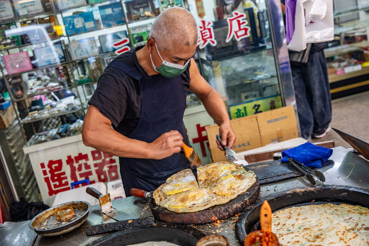 三峽老街美食,三峽美食,好好吃蔥油餅 三峽老街美食,三峽美食,好好吃蔥油餅