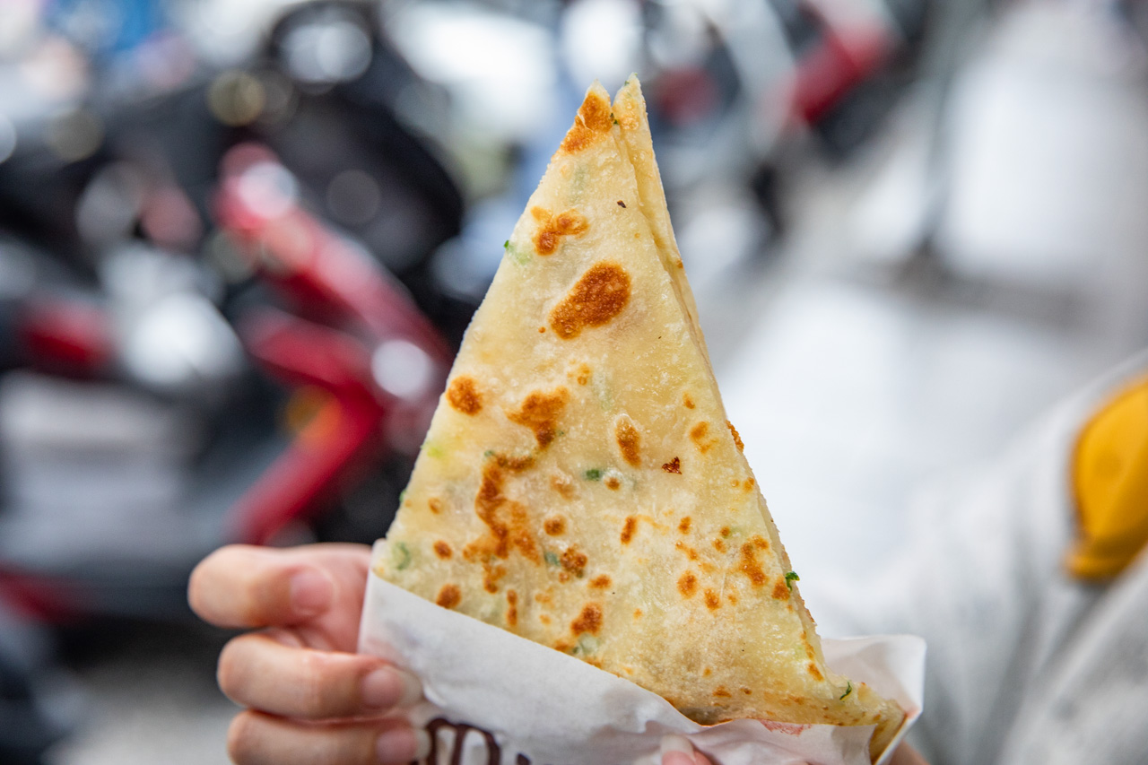 三峽老街美食,三峽美食,好好吃蔥油餅 三峽老街美食,三峽美食,好好吃蔥油餅